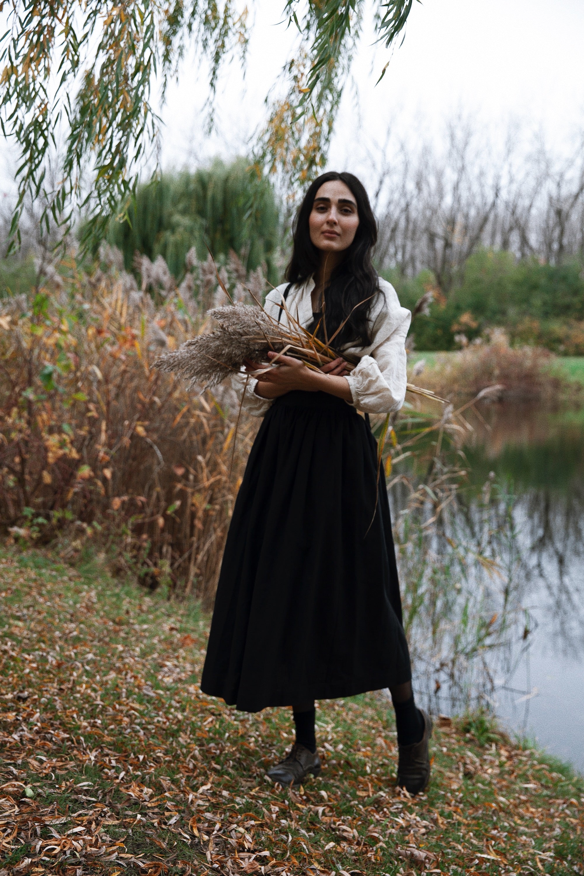 Ursula Skirt - Black Linen