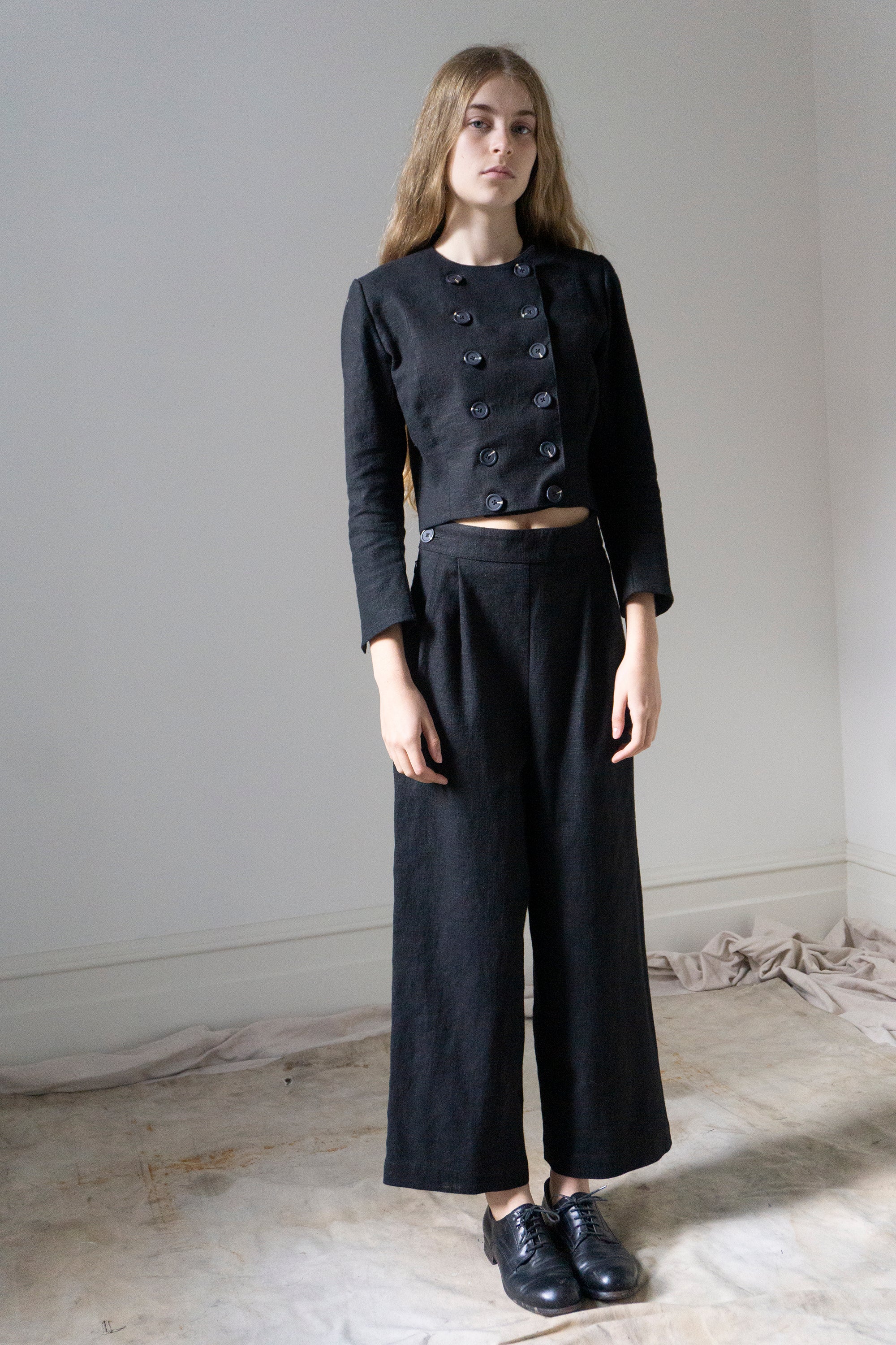 Apolline Linen Jacket - Black