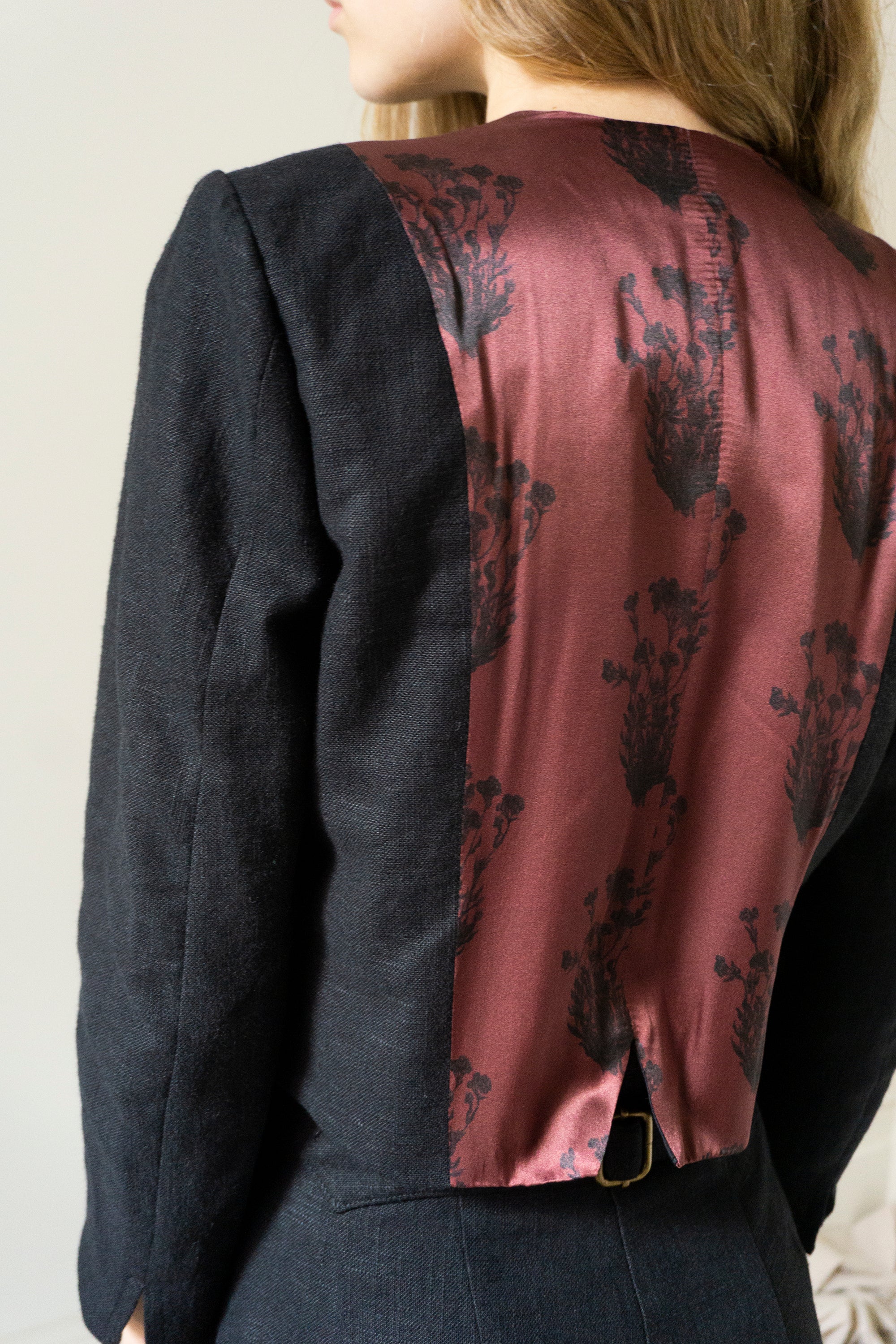 Apolline Linen Jacket - Black