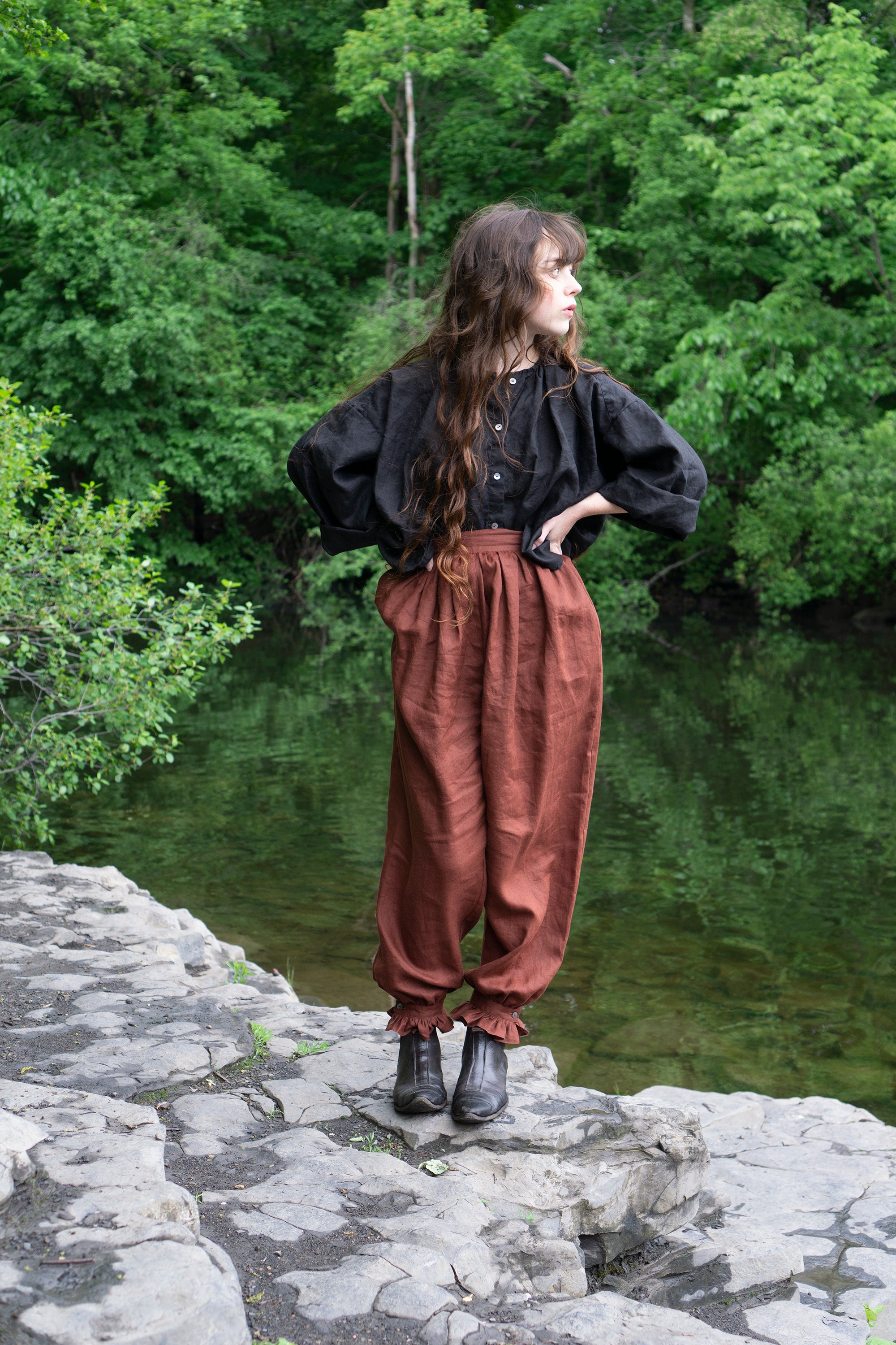 Sycamore Linen Shirt- Black