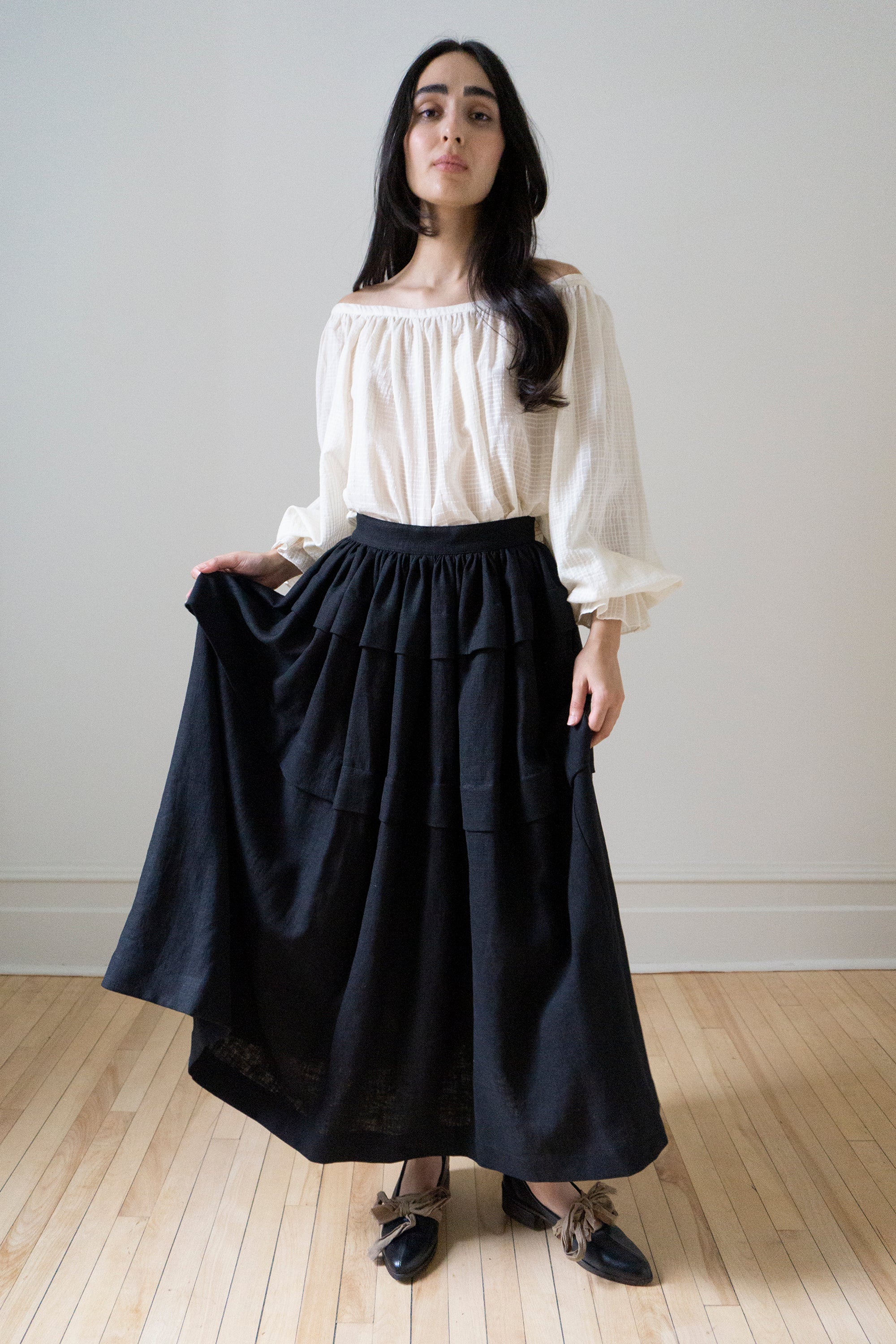 Carys Skirt - Black Linen