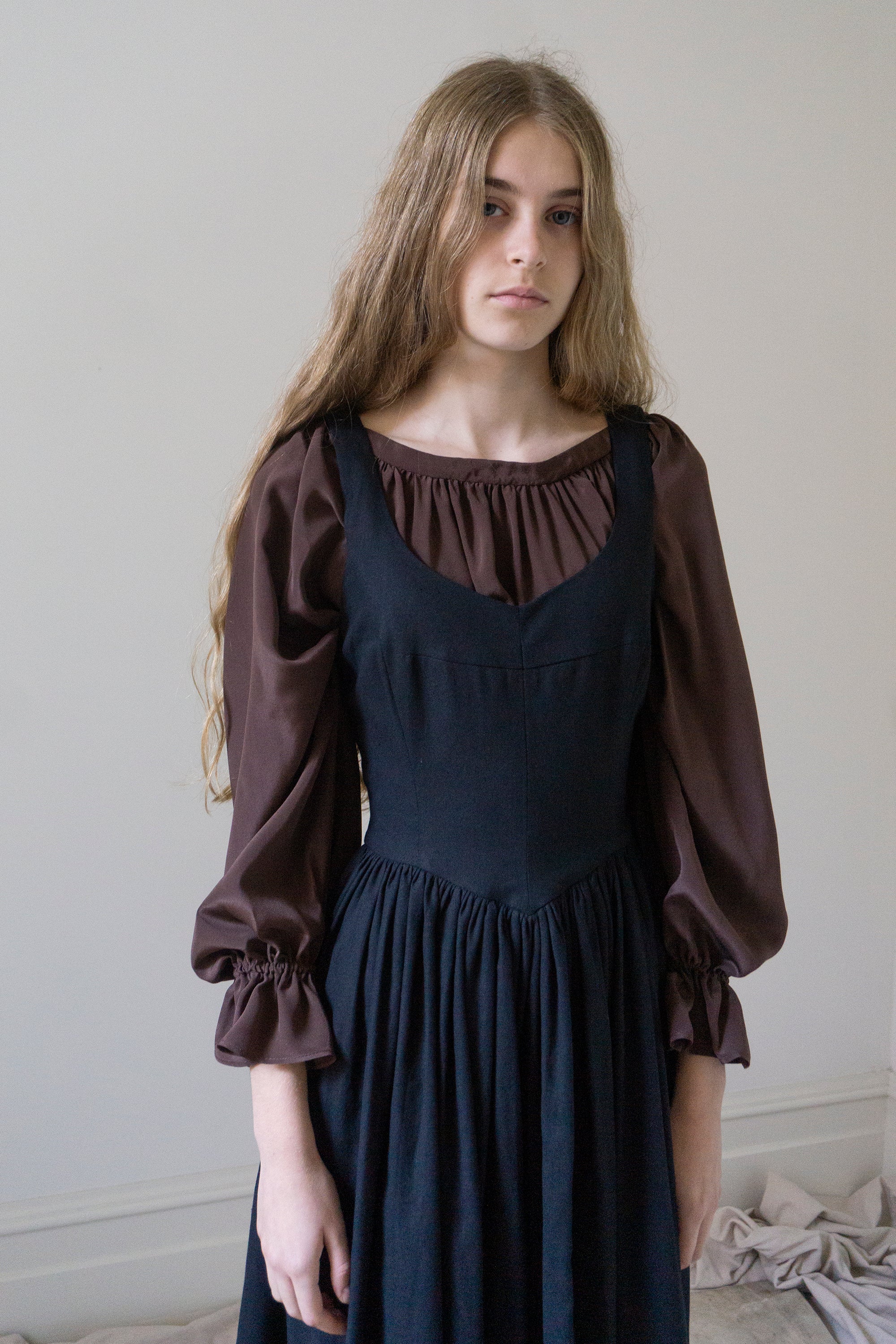 Robe Hemlock - Noir