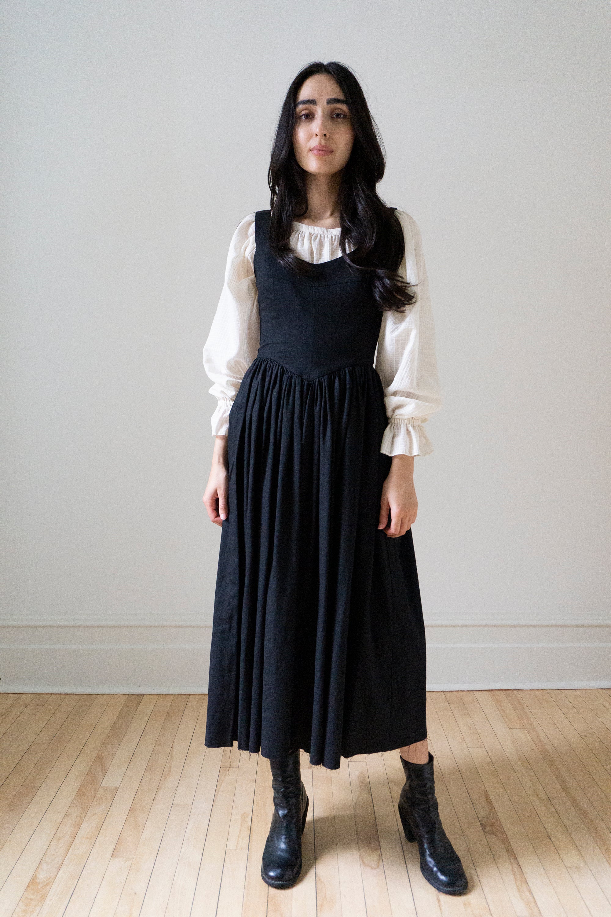 Robe Hemlock - Noir