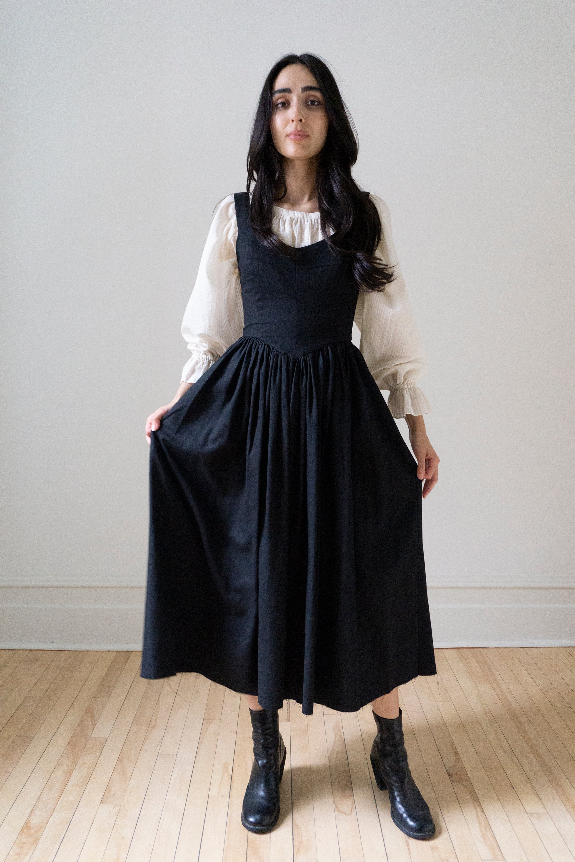 Robe Hemlock - Noir