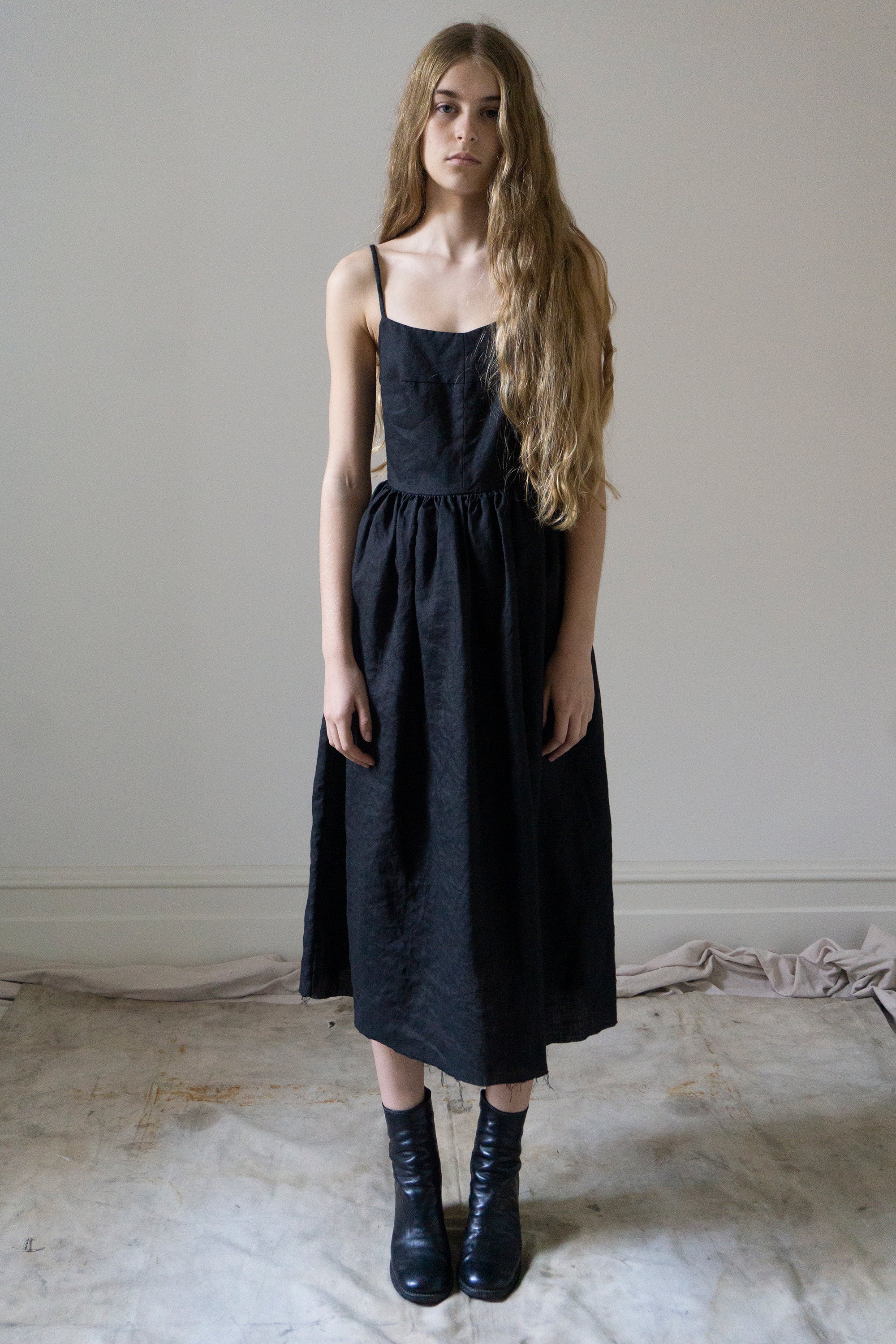 Robe en lin Mathilde - Noir