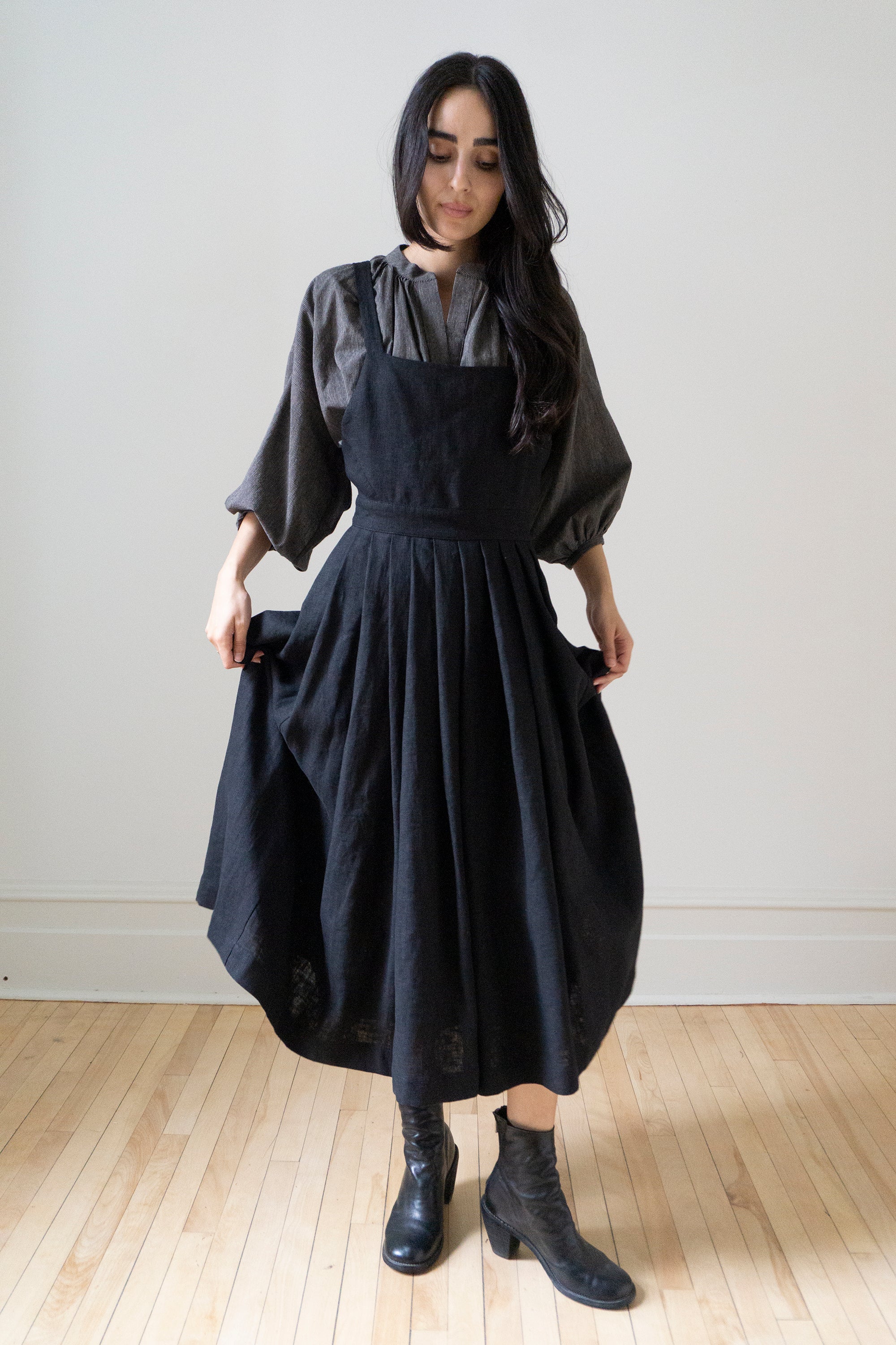Robe Tablier Osa - Lin Noir