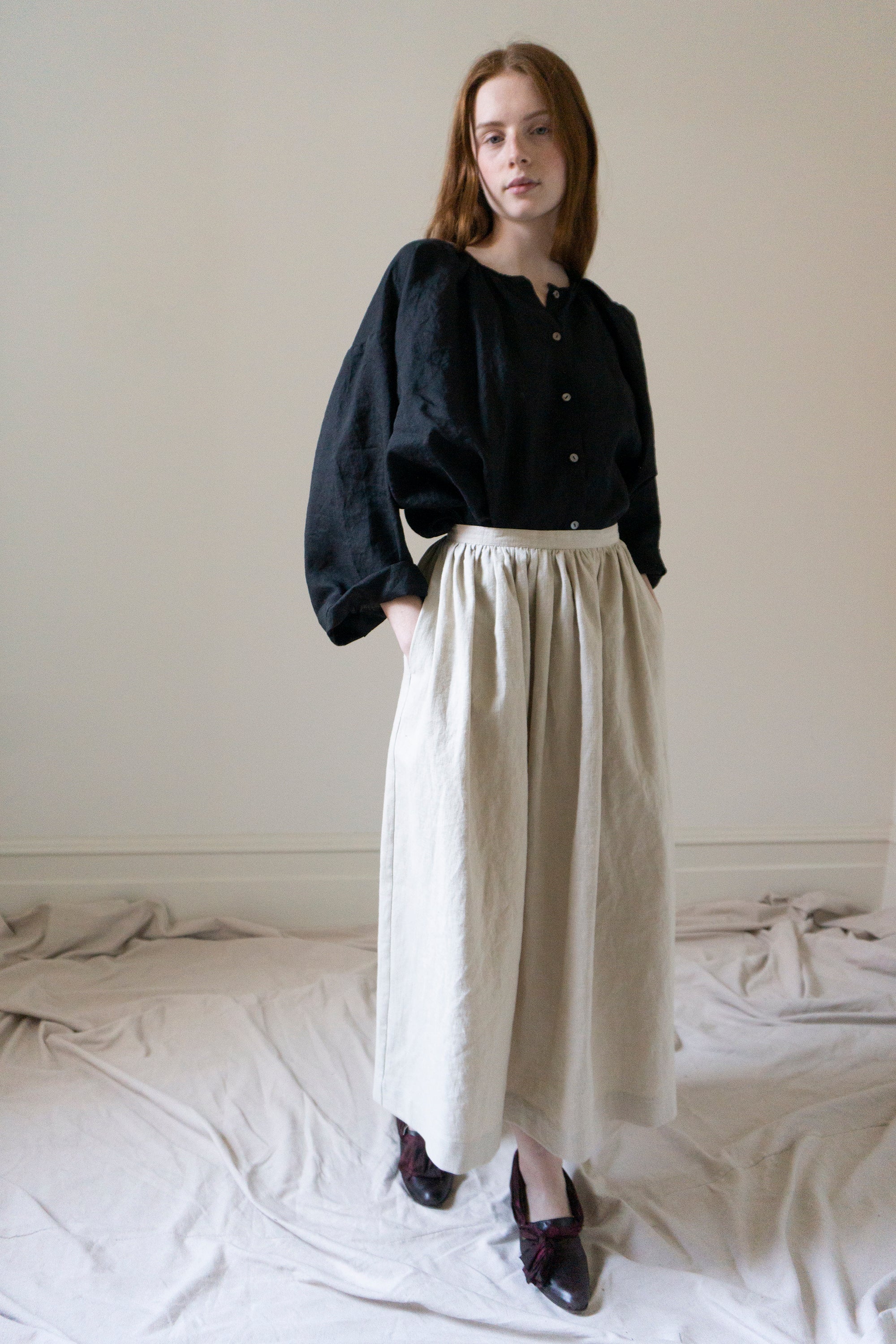 Sycamore Linen Shirt- Black