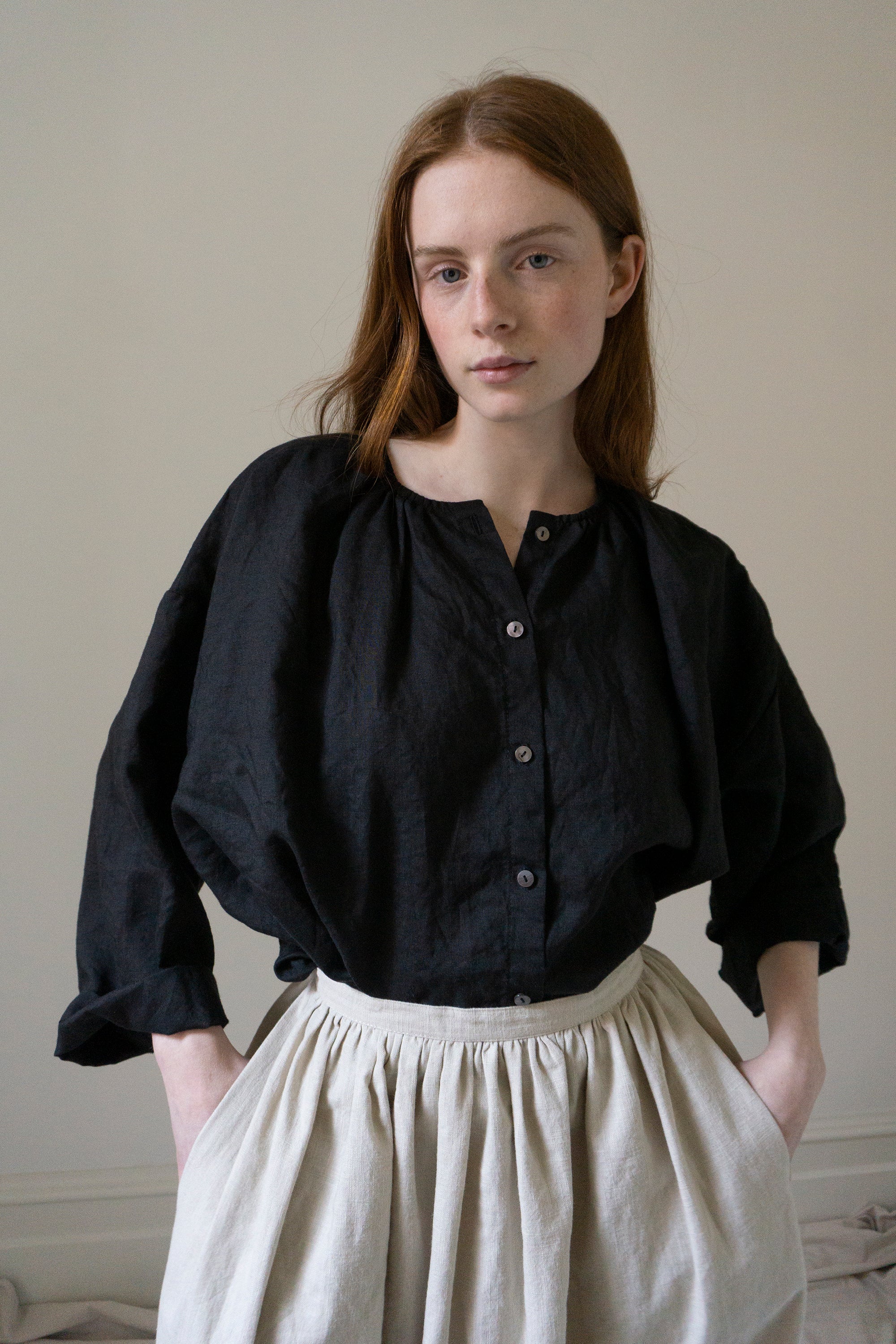 Sycamore Linen Shirt- Black