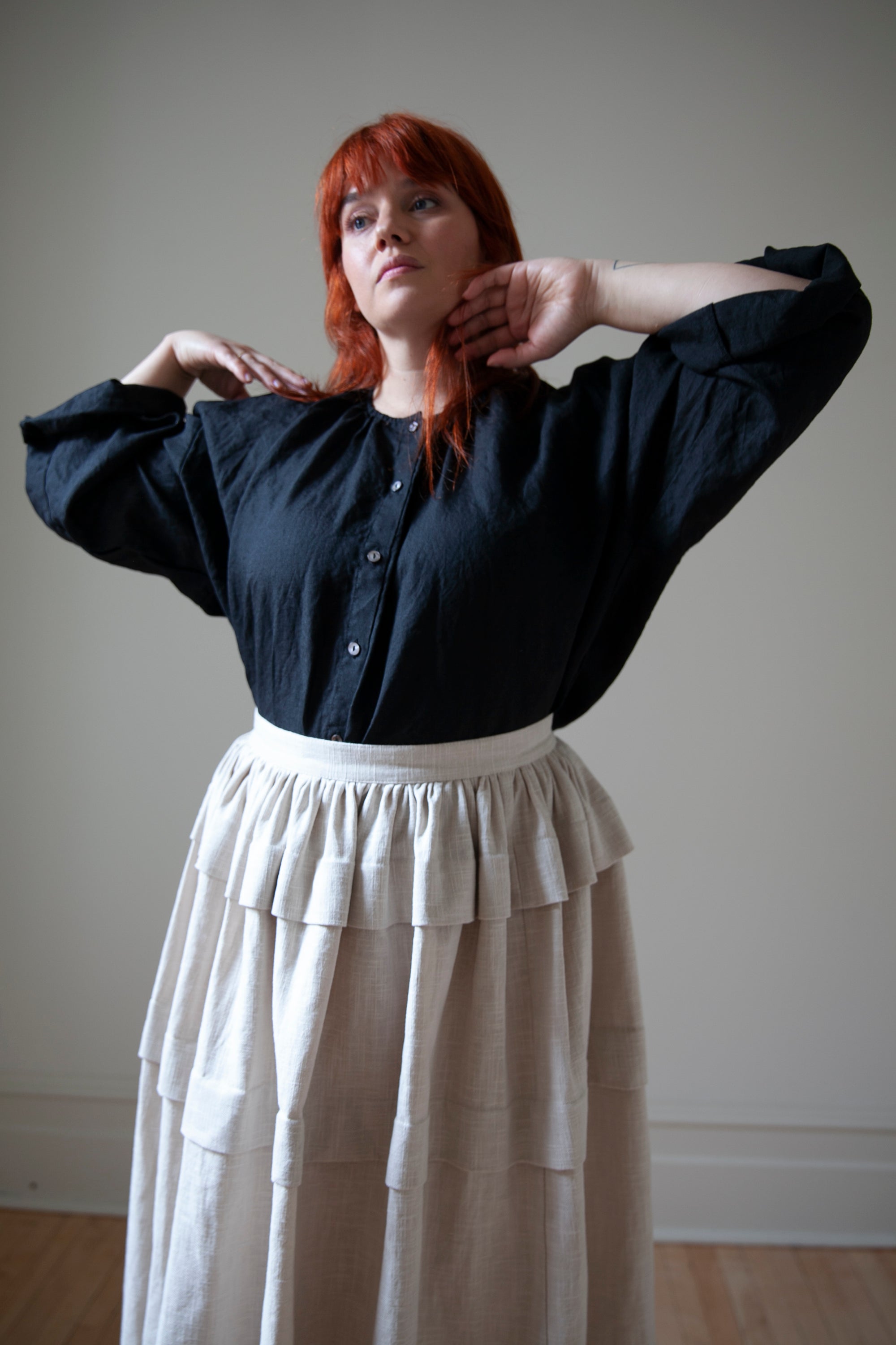 Sycamore Linen Shirt- Black