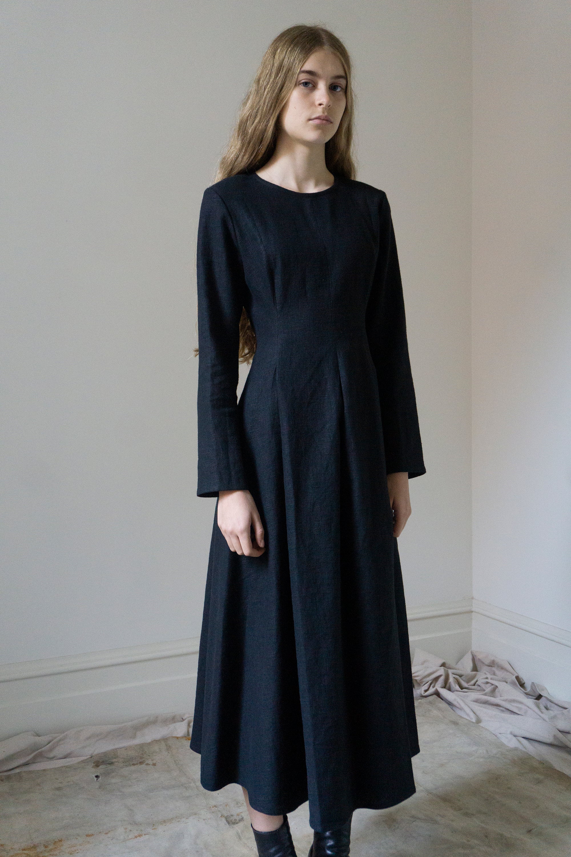 Theodora Linen Dress - Black