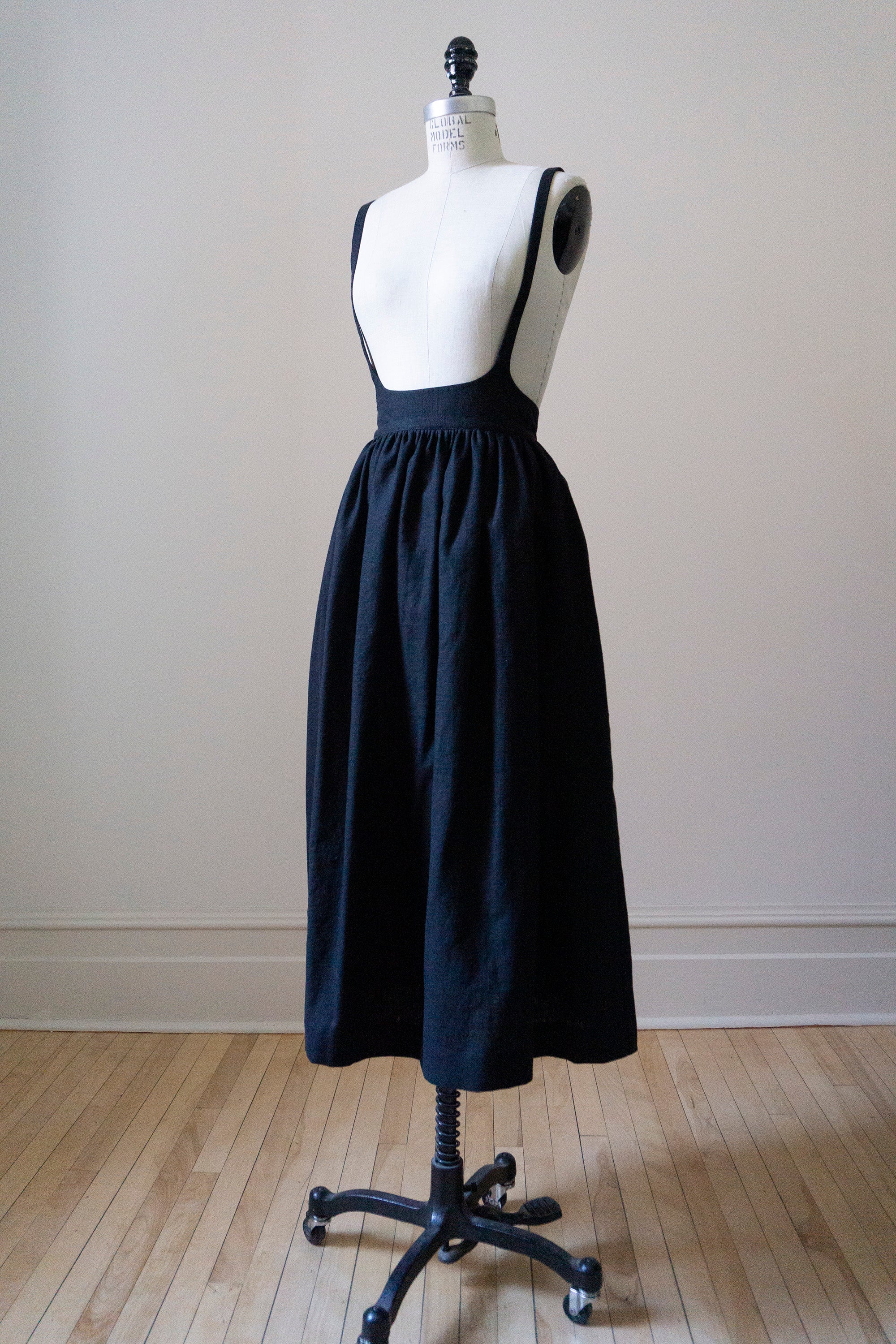 Ursula Skirt - Black Linen