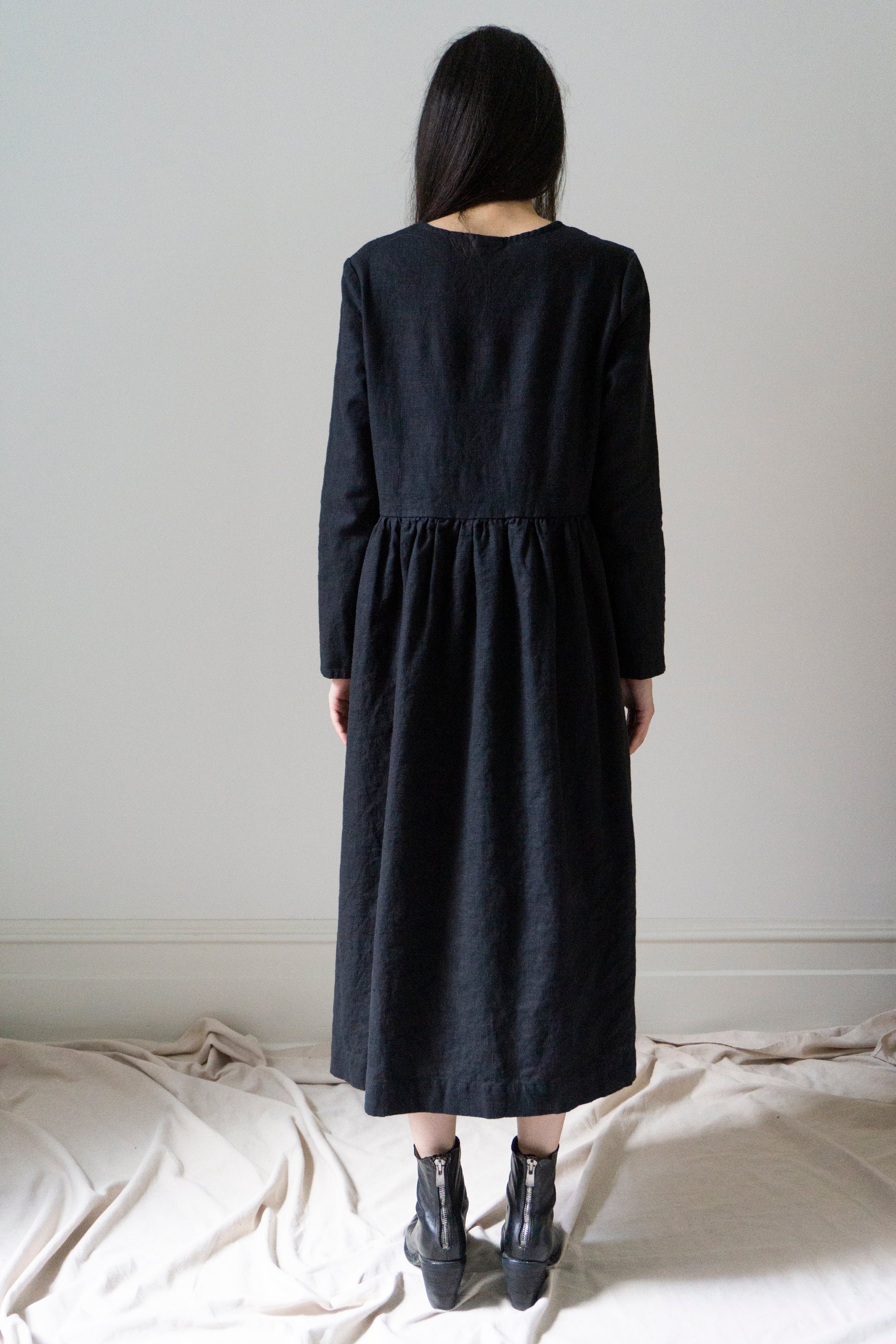 Alys Linen Dress - Black