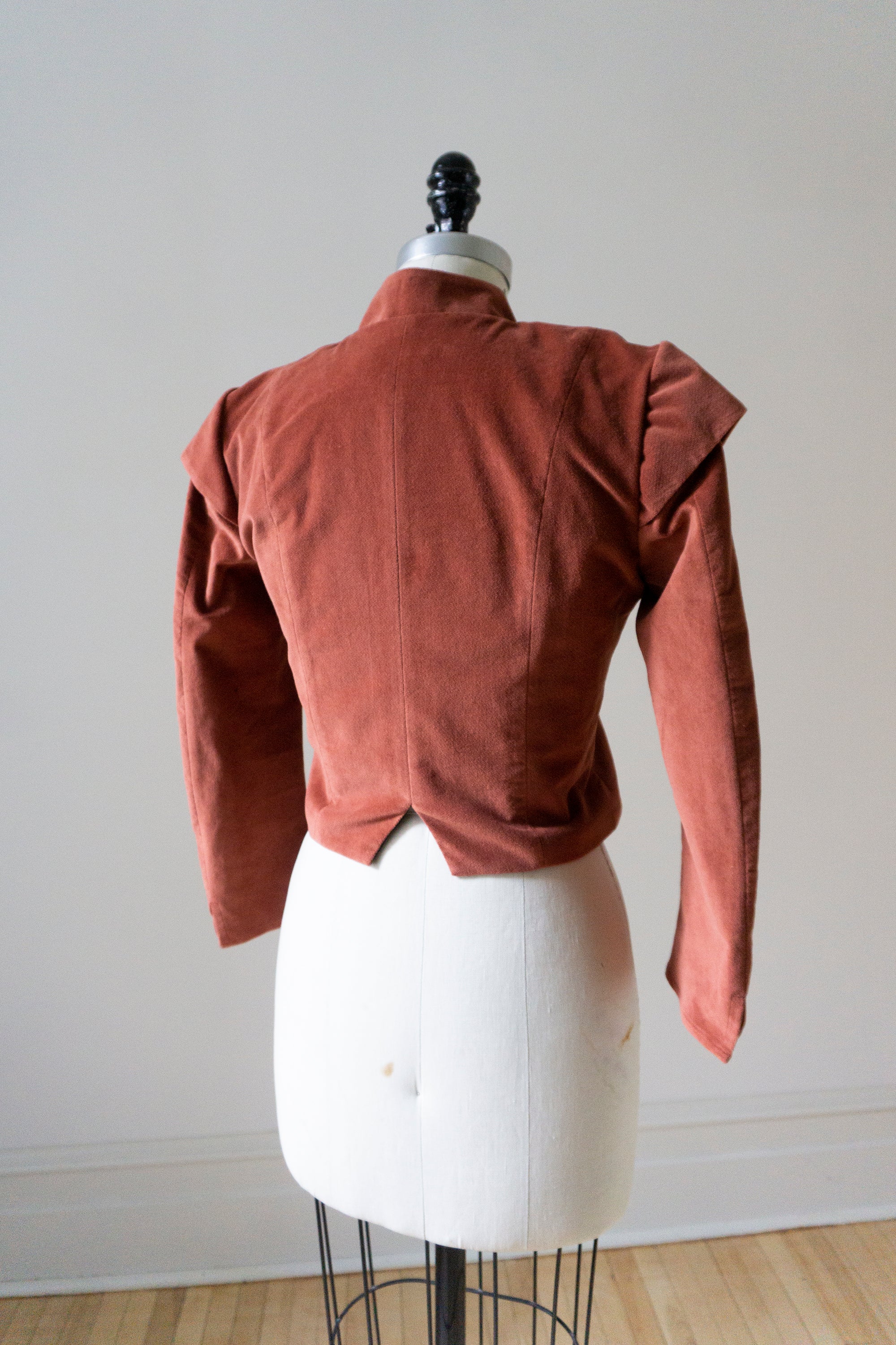 Guinevere jacket with sleeve caps - Brick Red Velvet (S)