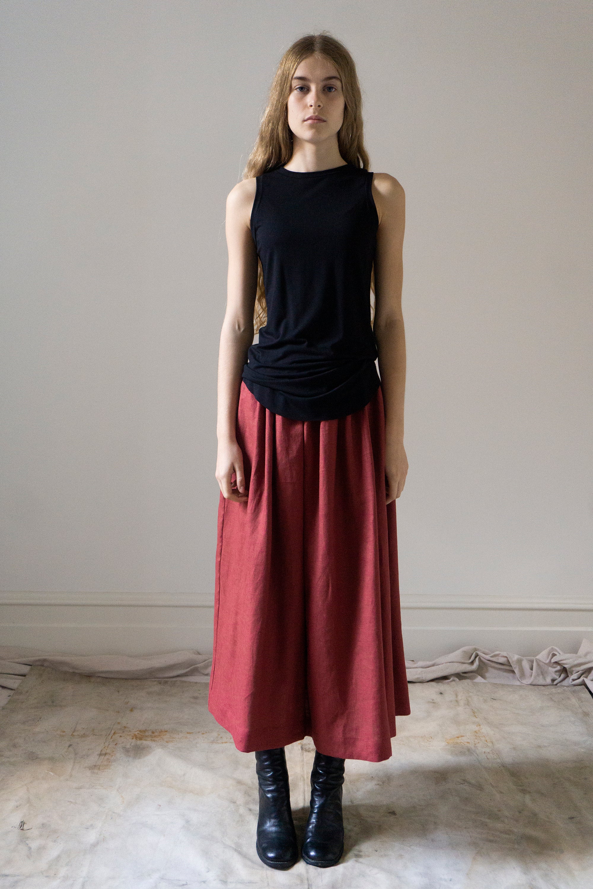 Marla Linen Skirt - Carmine