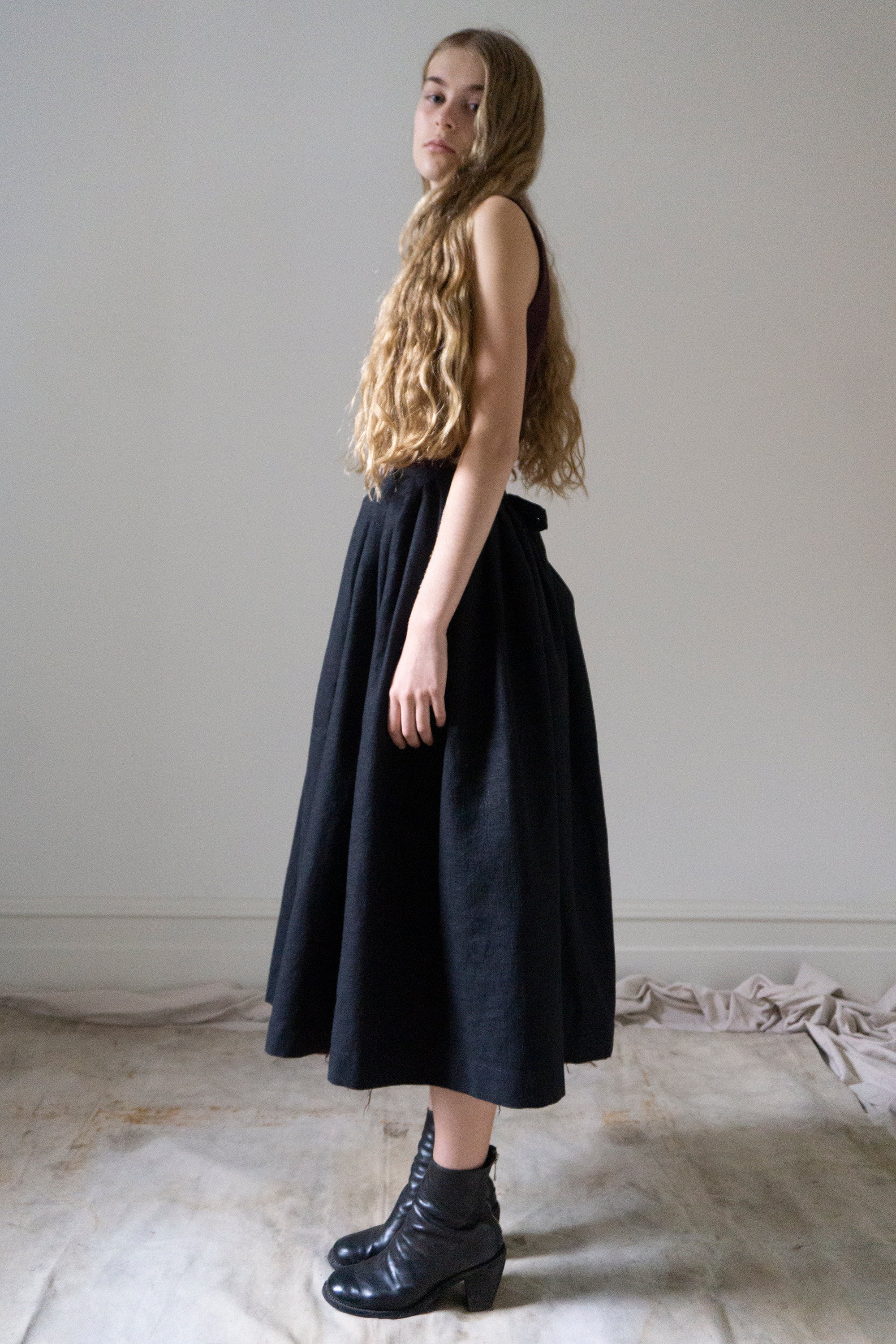 Elleri Apron Skirt - Black
