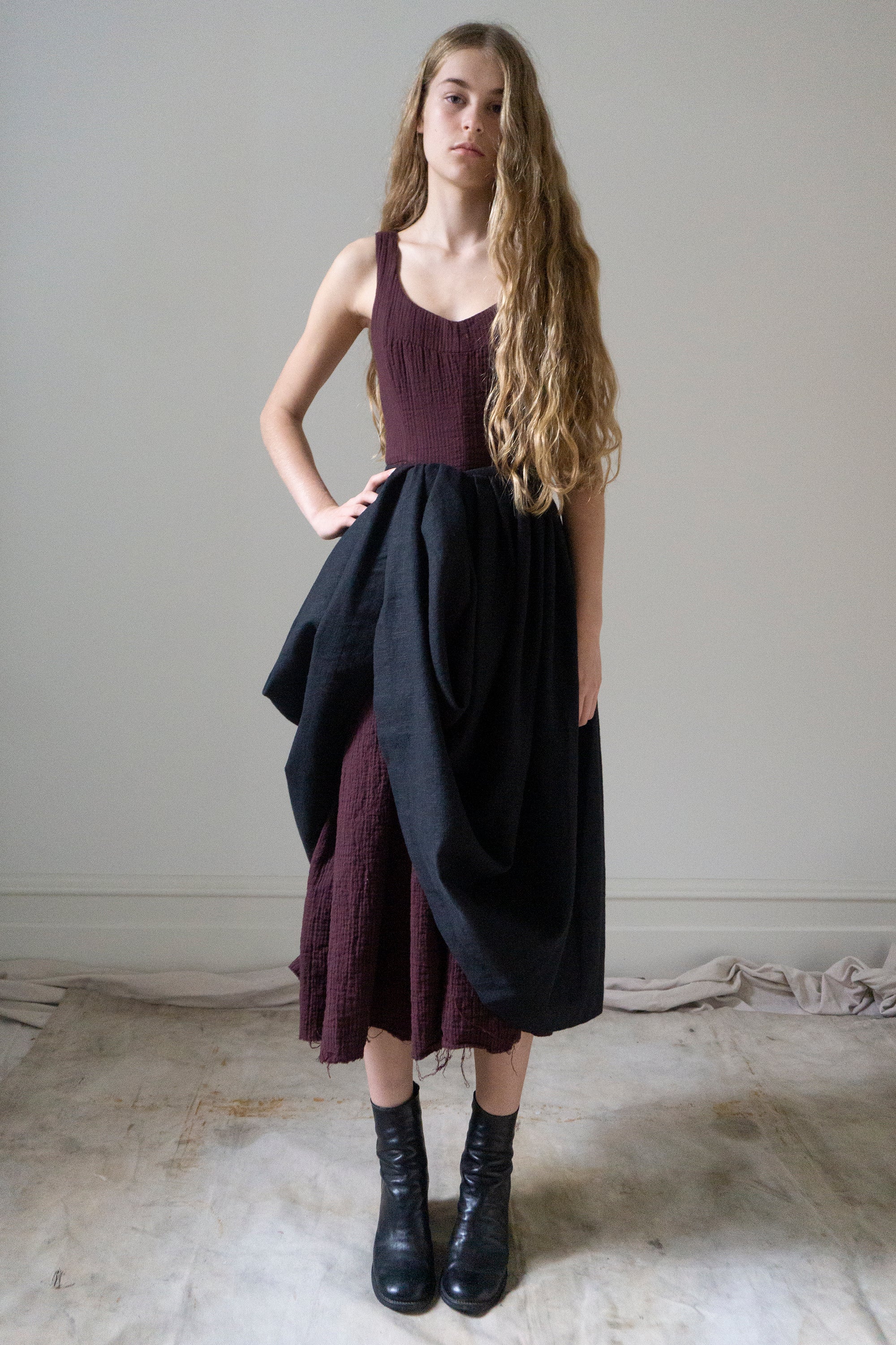 Elleri Apron Skirt - Black