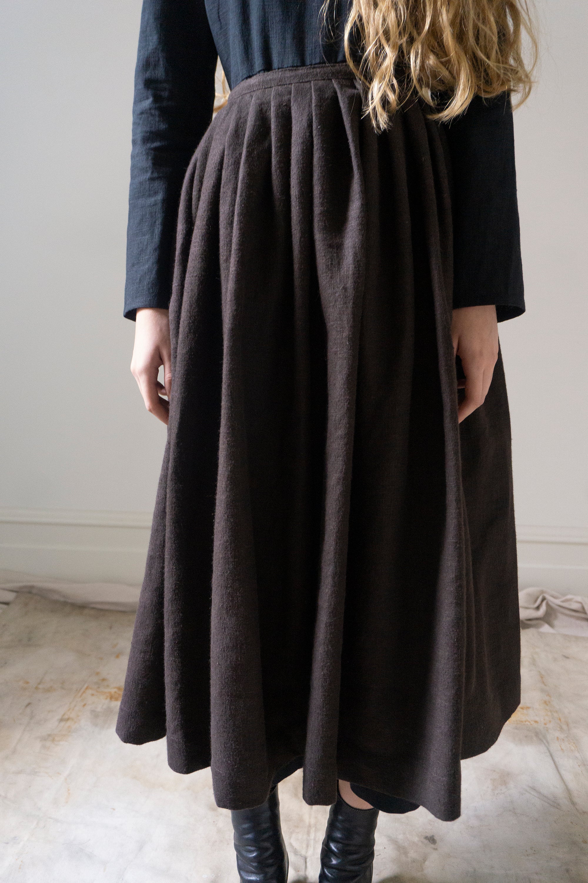 Elleri Apron Skirt - Clove