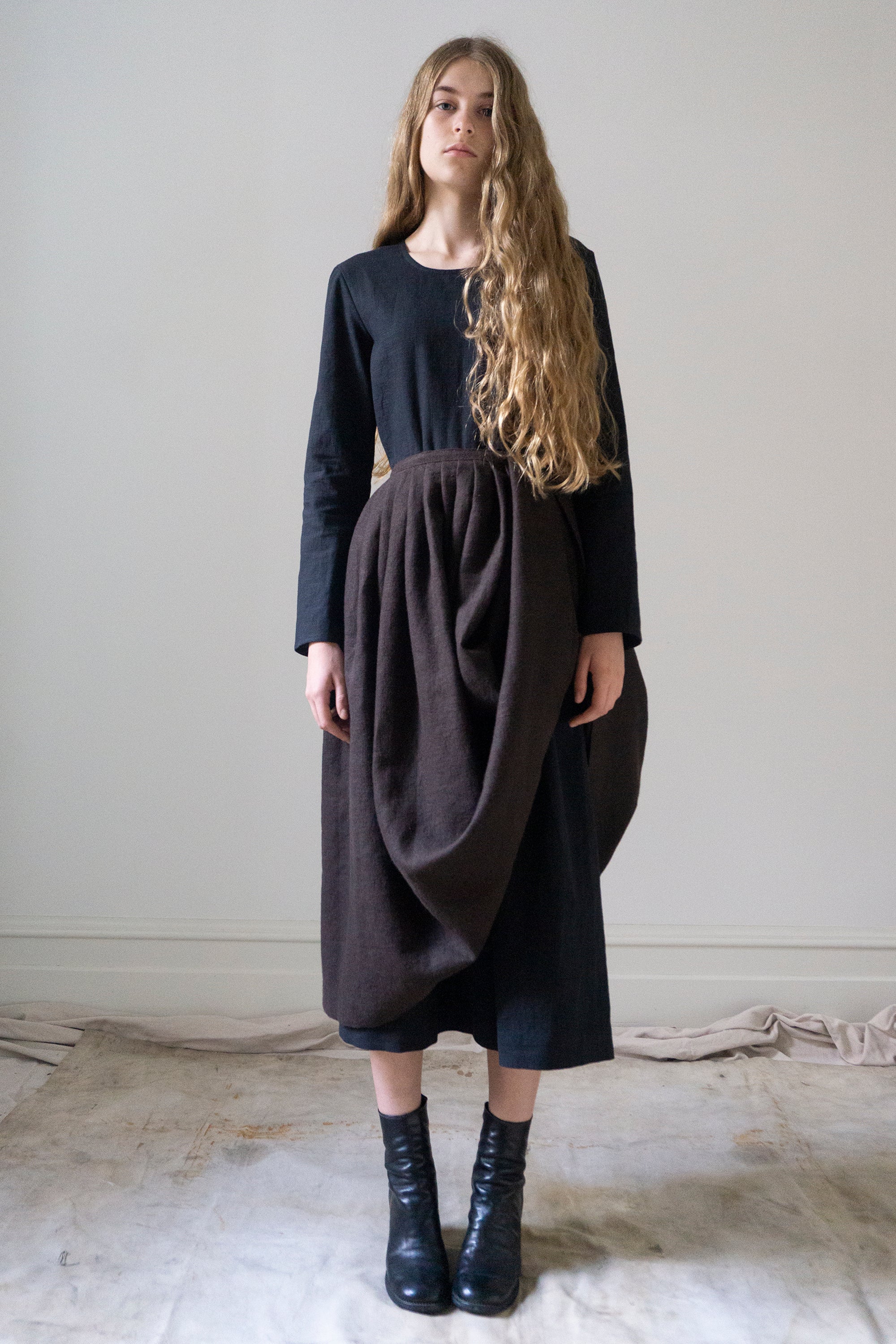 Elleri Apron Skirt - Clove