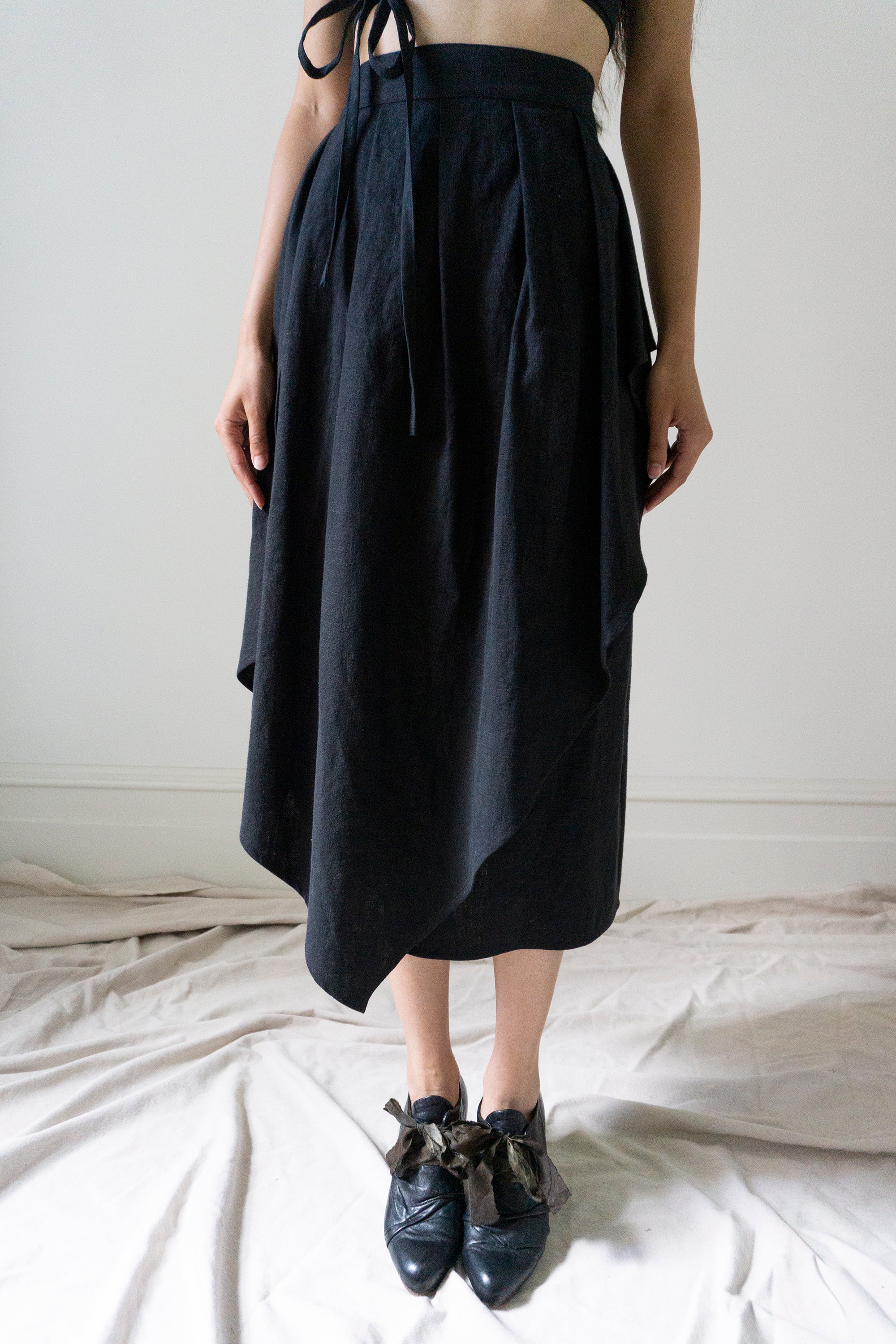 Fenna Linen Skirt- Black