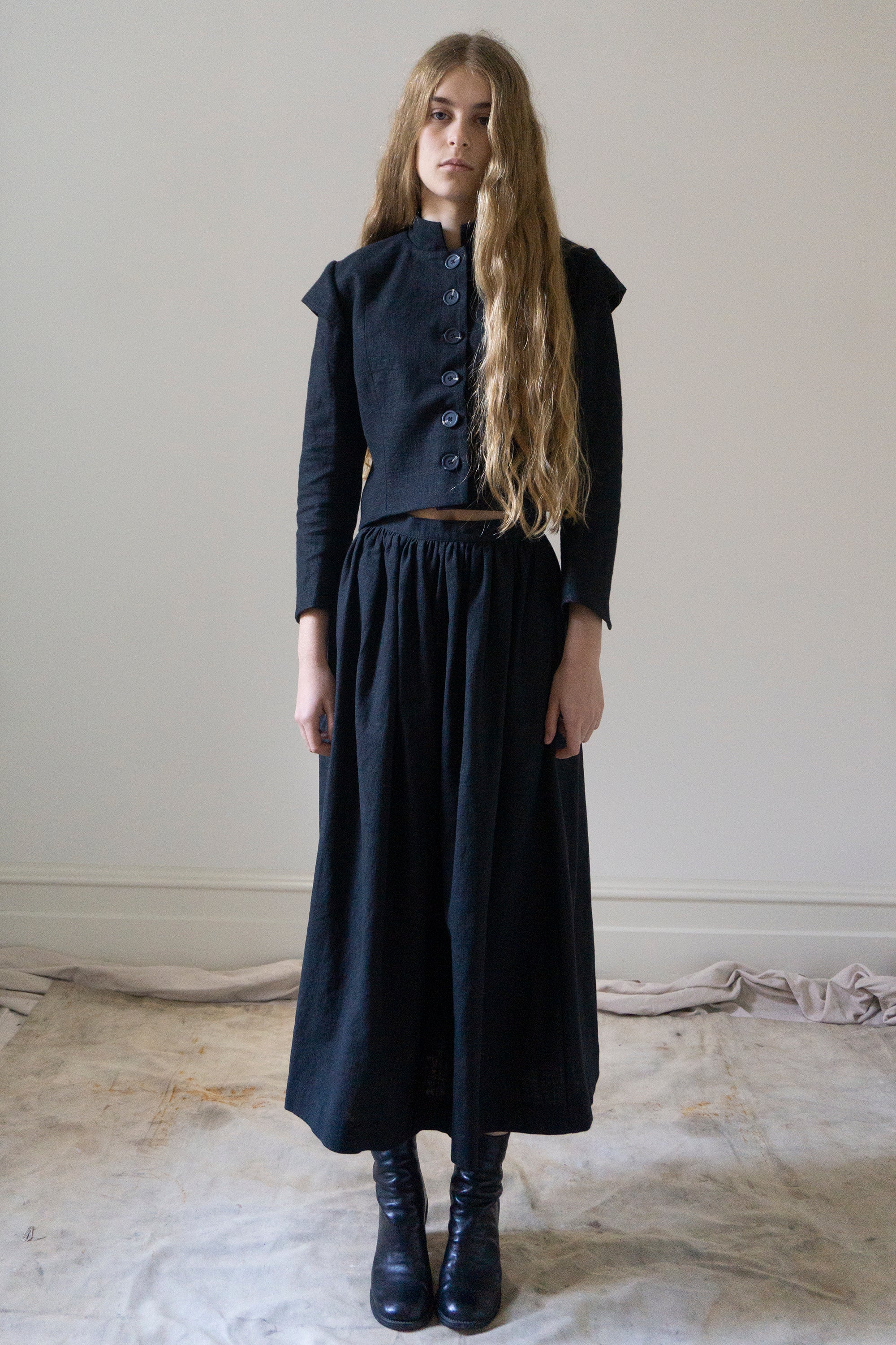 Guinevere Linen Jacket - Black