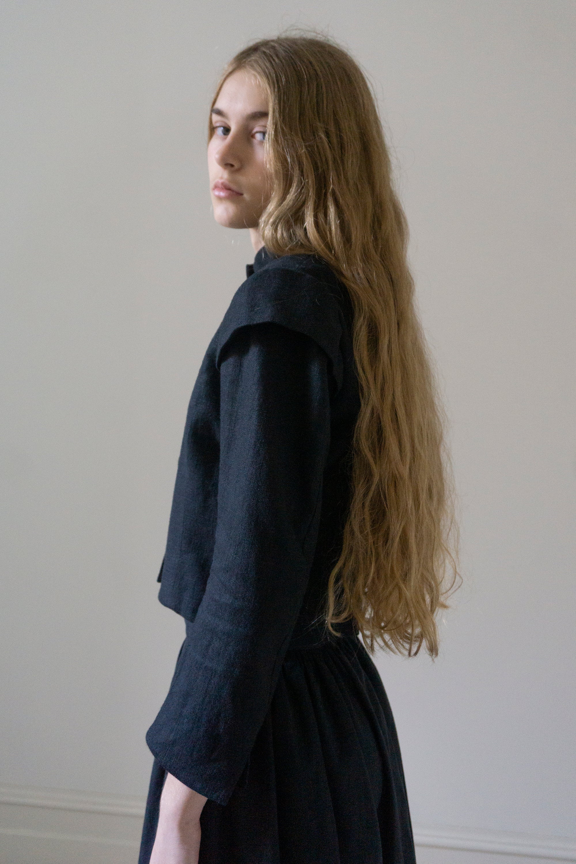 Guinevere Linen Jacket - Black