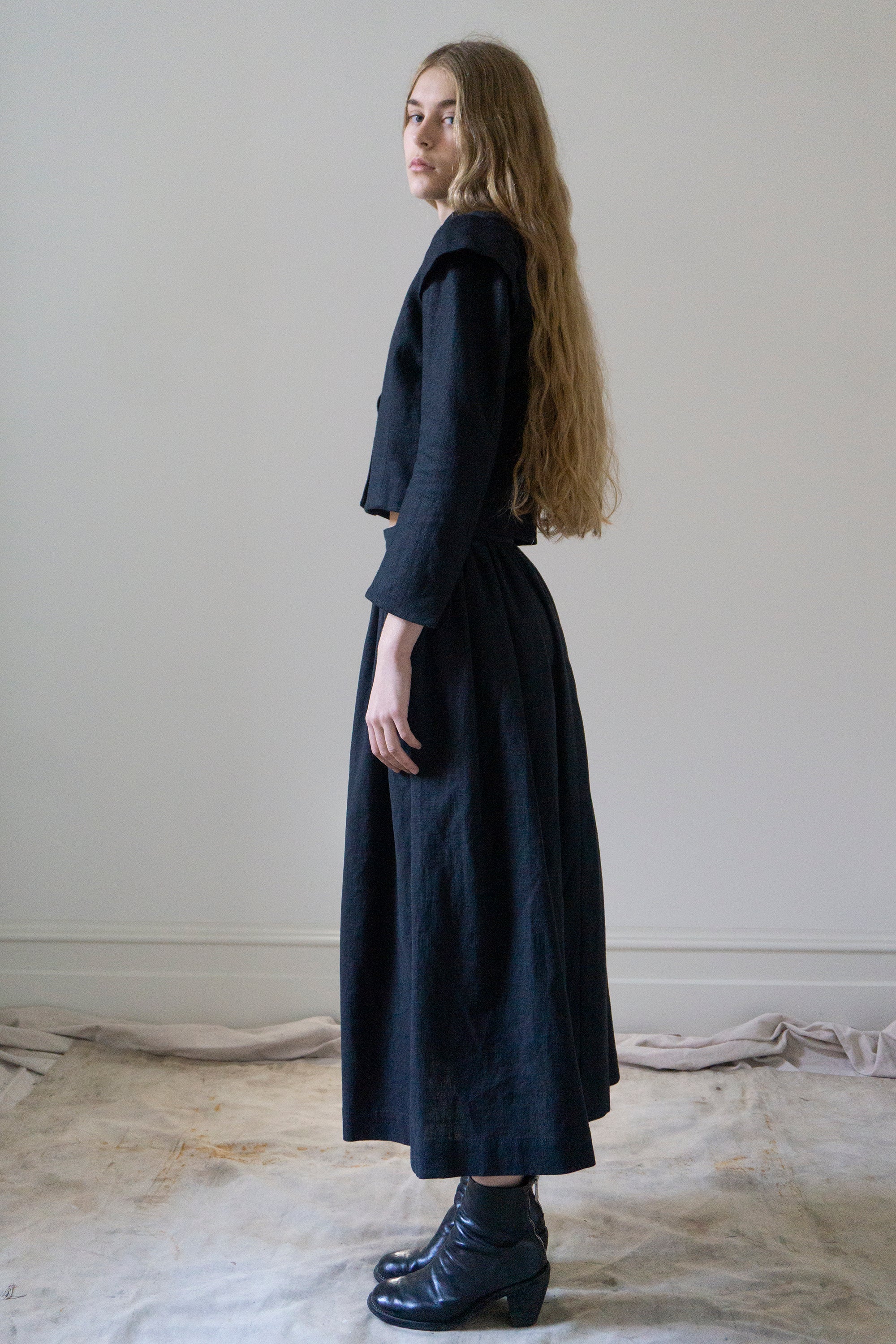 Guinevere Linen Jacket - Black