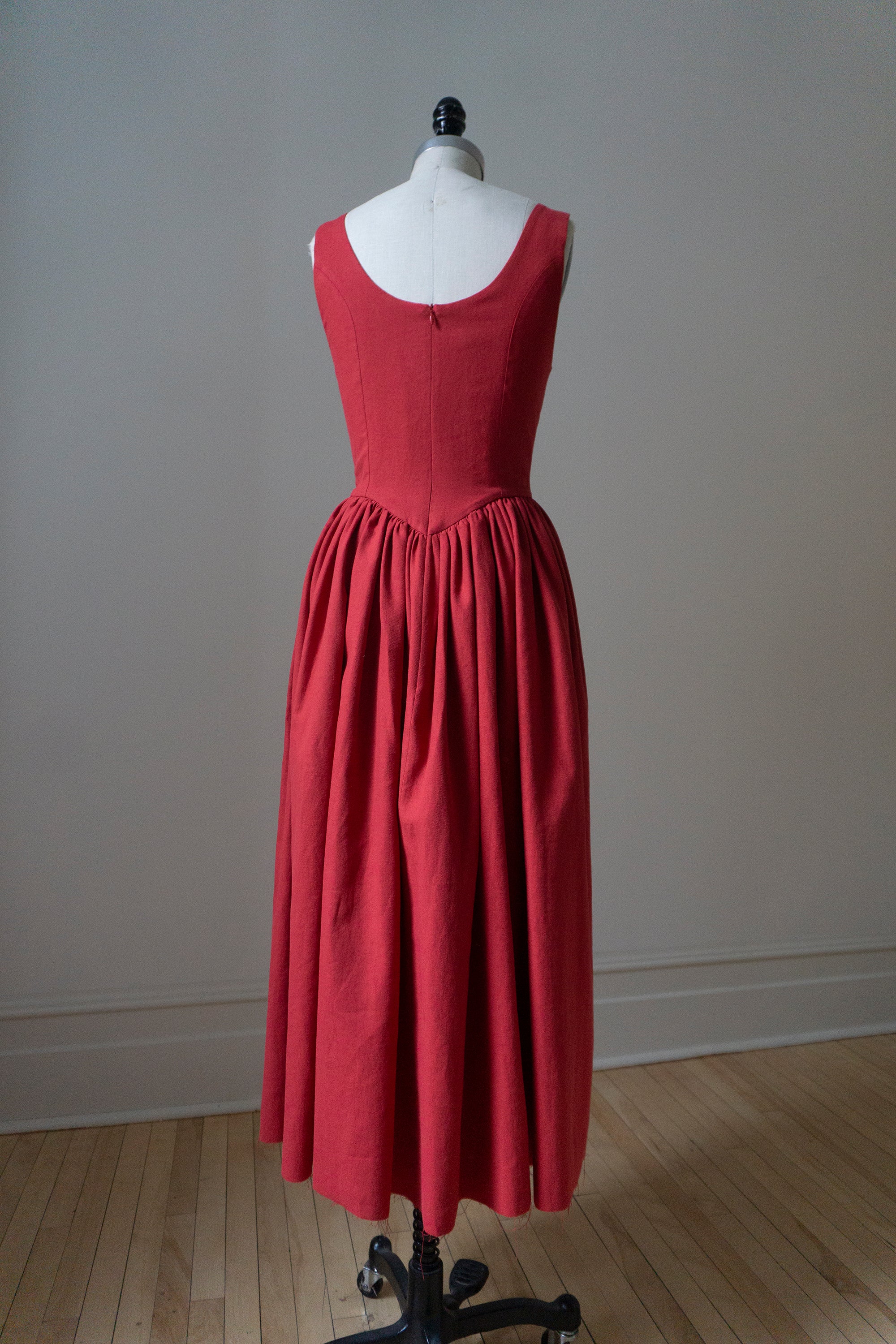 bright red dress CRYSTAL Corset Gown Bringing together a sheer boned bodice Unique Vintage Plus Size 1950s