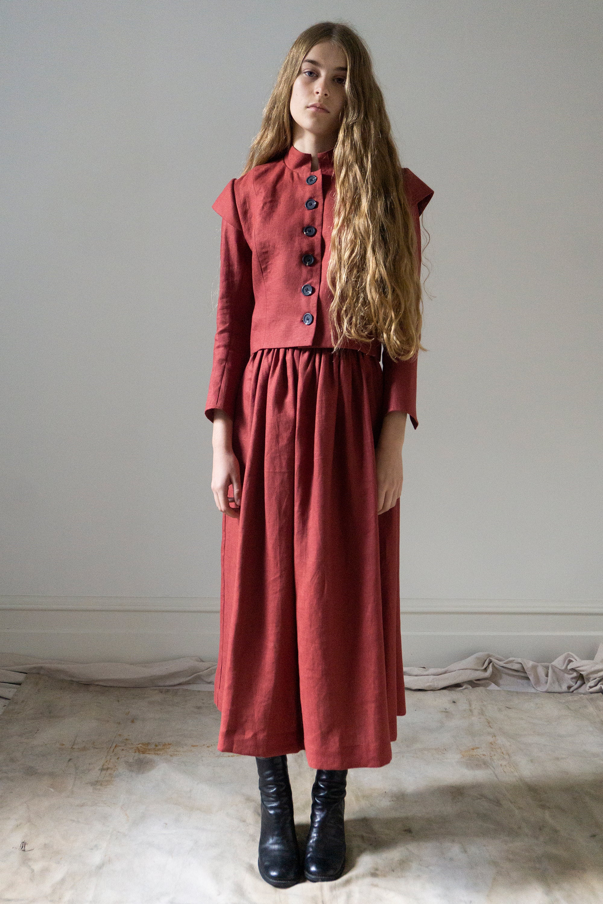 Guinevere Linen Jacket - Carmine