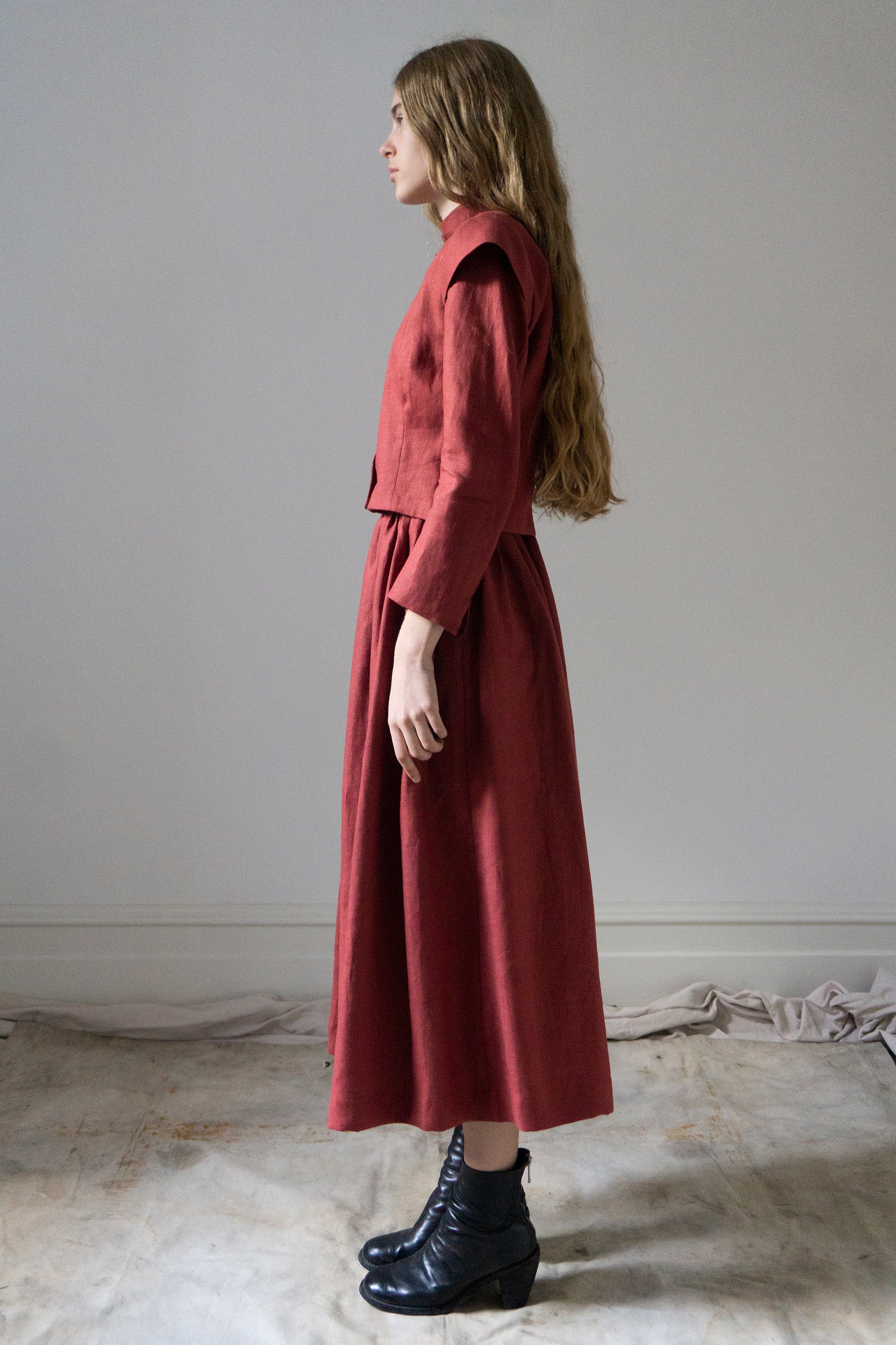 Guinevere Linen Jacket - Carmine