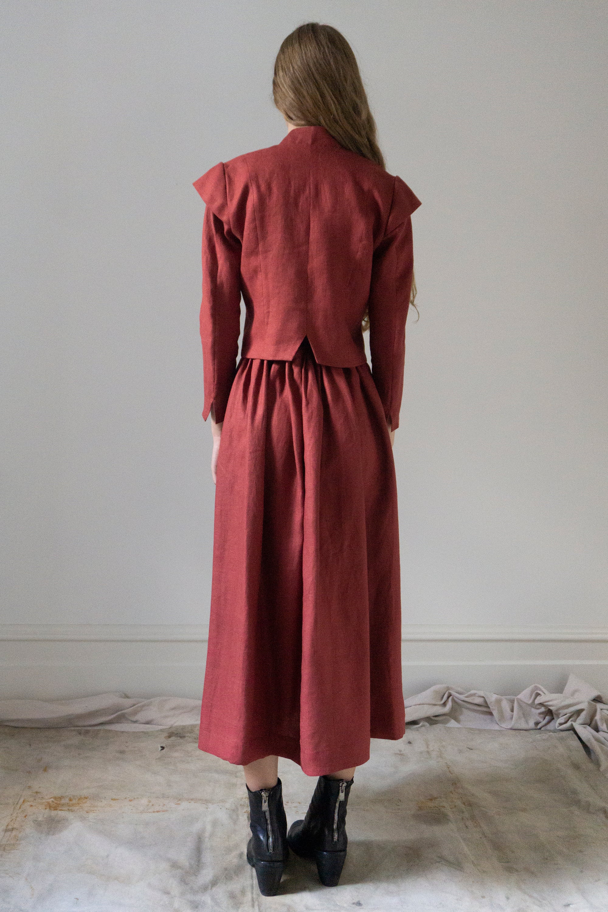Guinevere Linen Jacket - Carmine