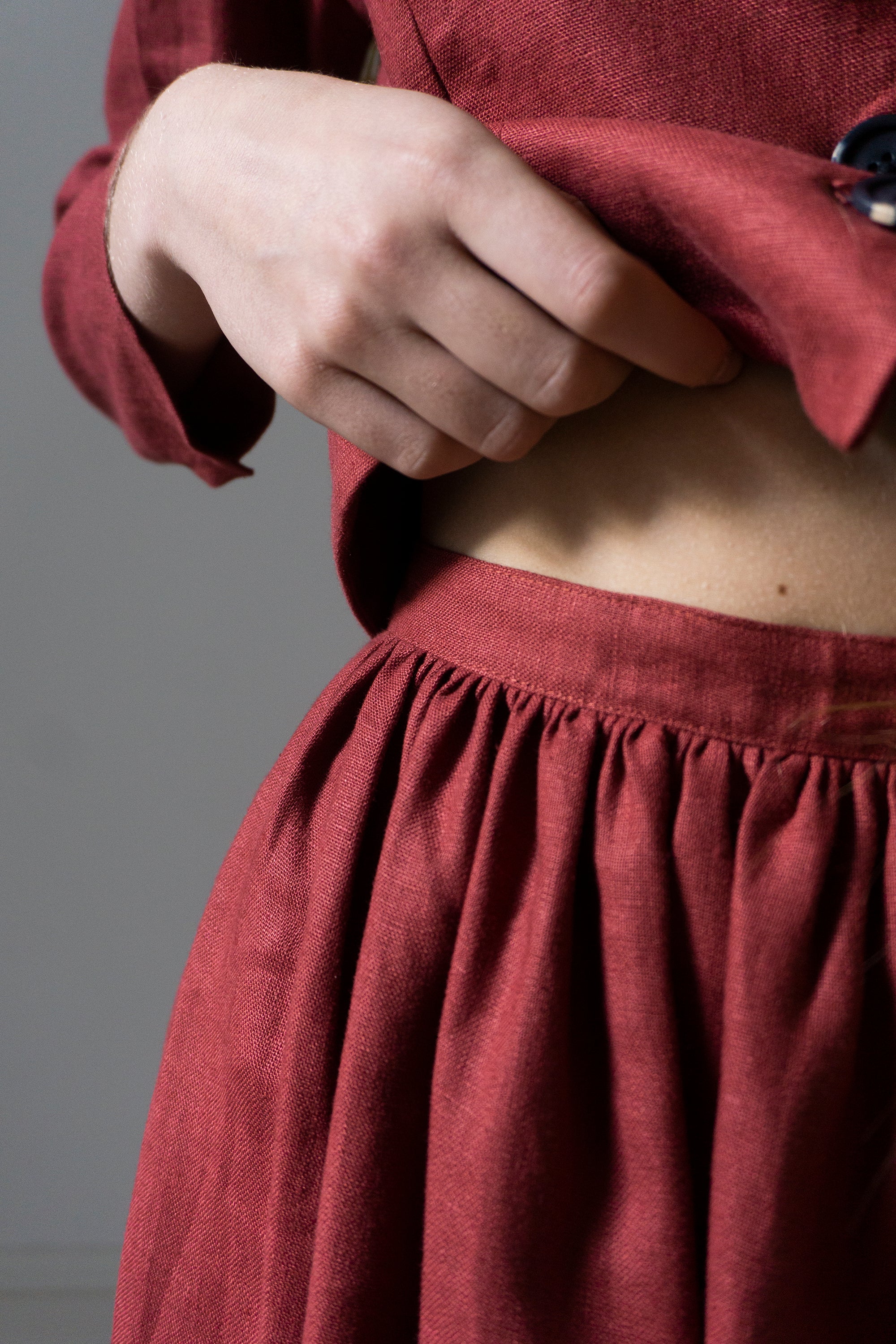 Marla Linen Skirt - Carmine