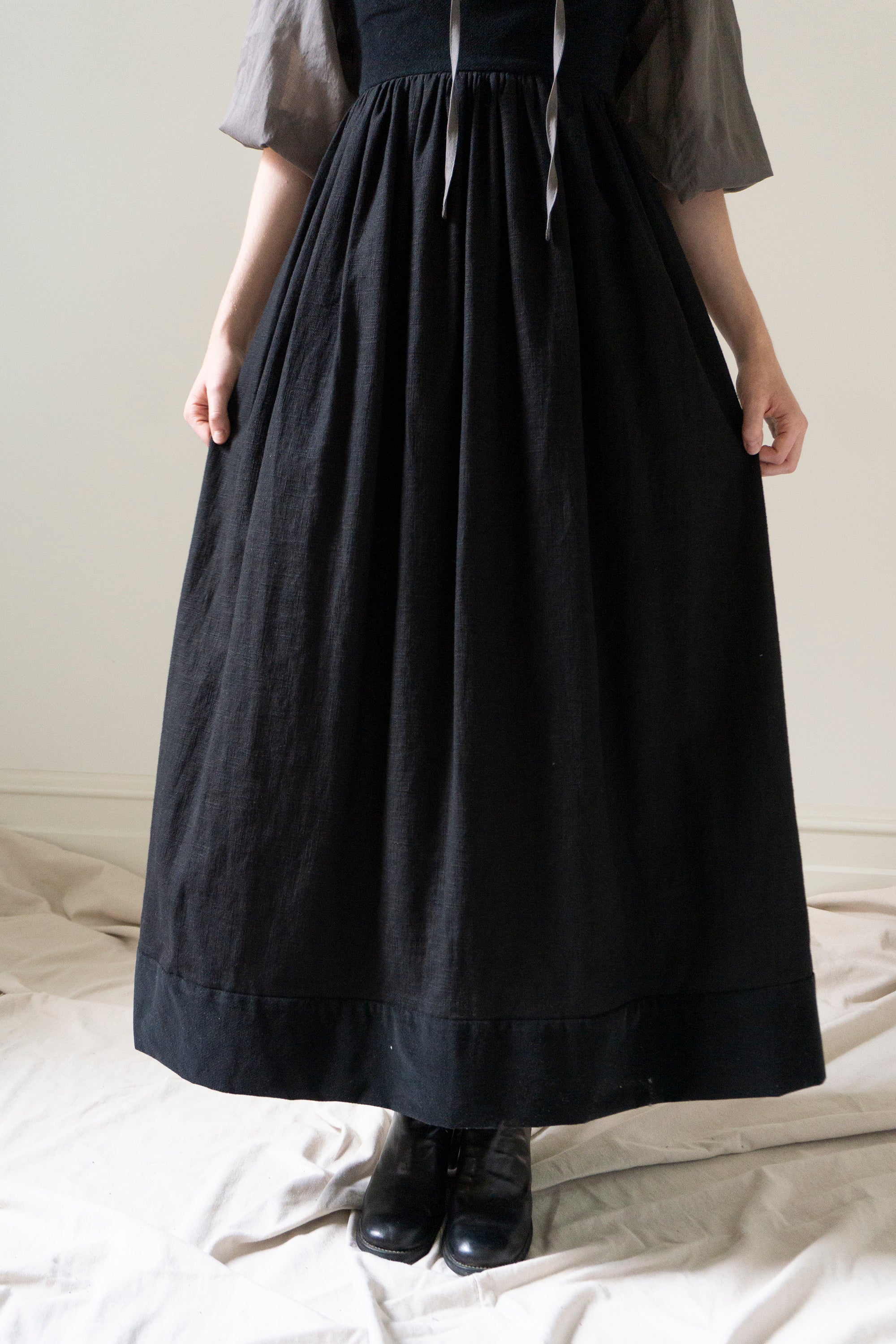 Robe Avalon Lin et Velours - Noir