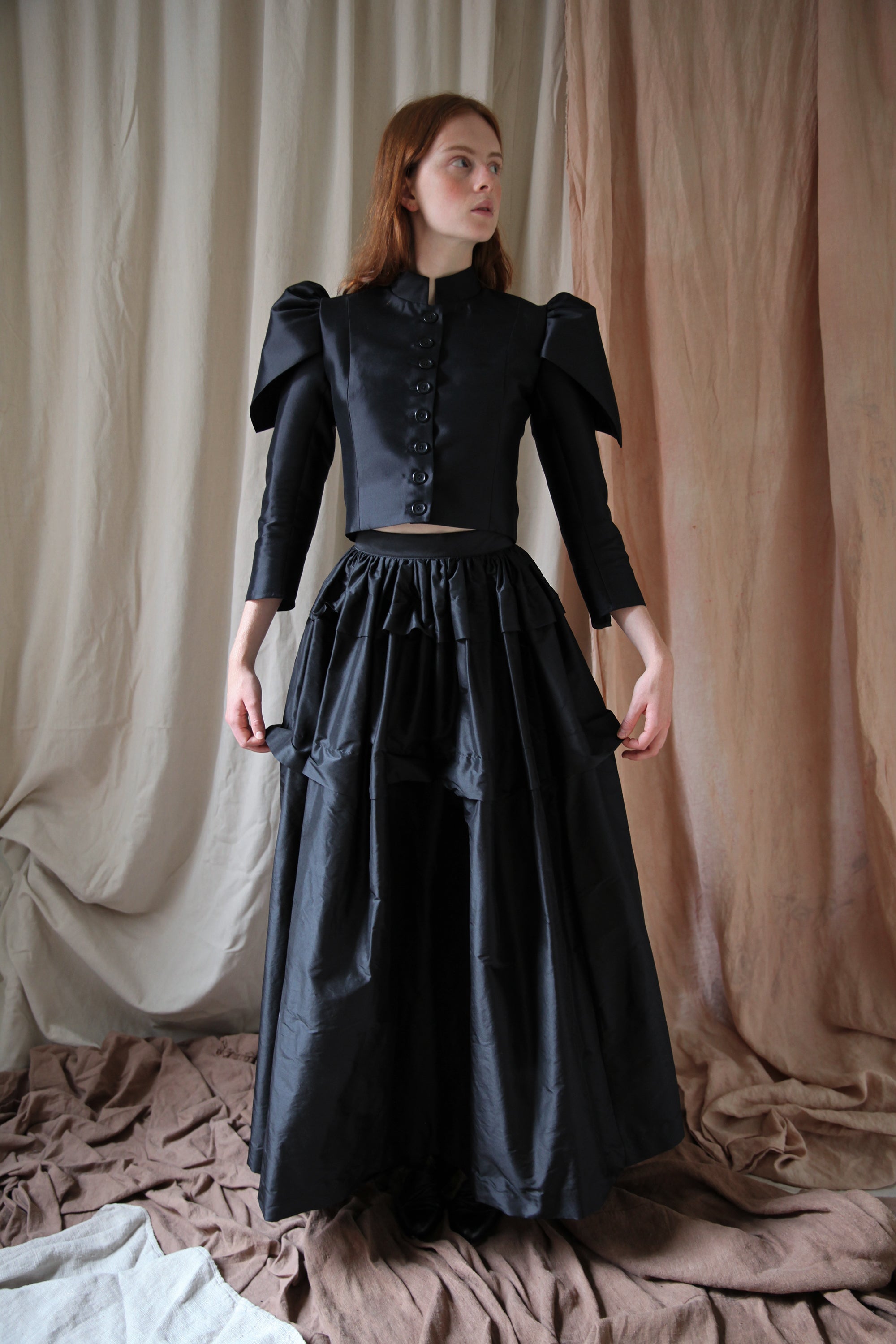 Carys Skirt - Black Silk Dupioni