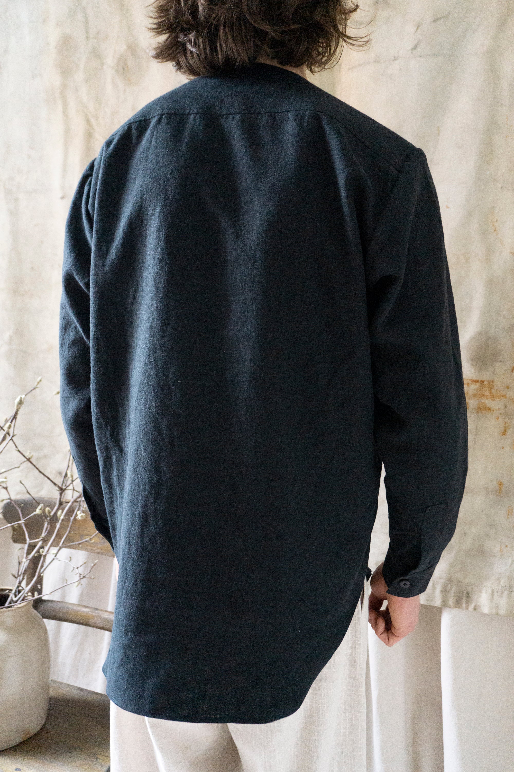 Eliot Linen Shirt - Black