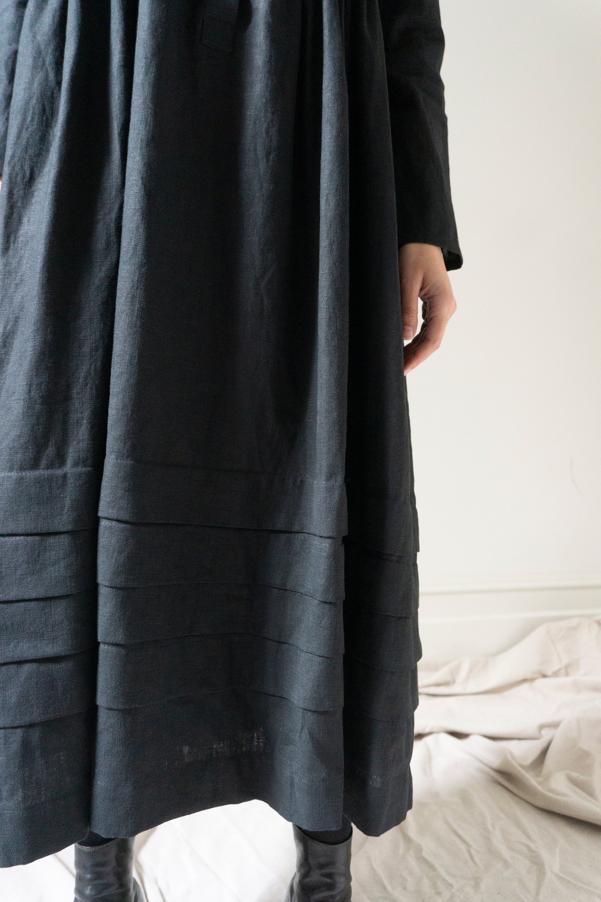 Mona Linen Dress - Black