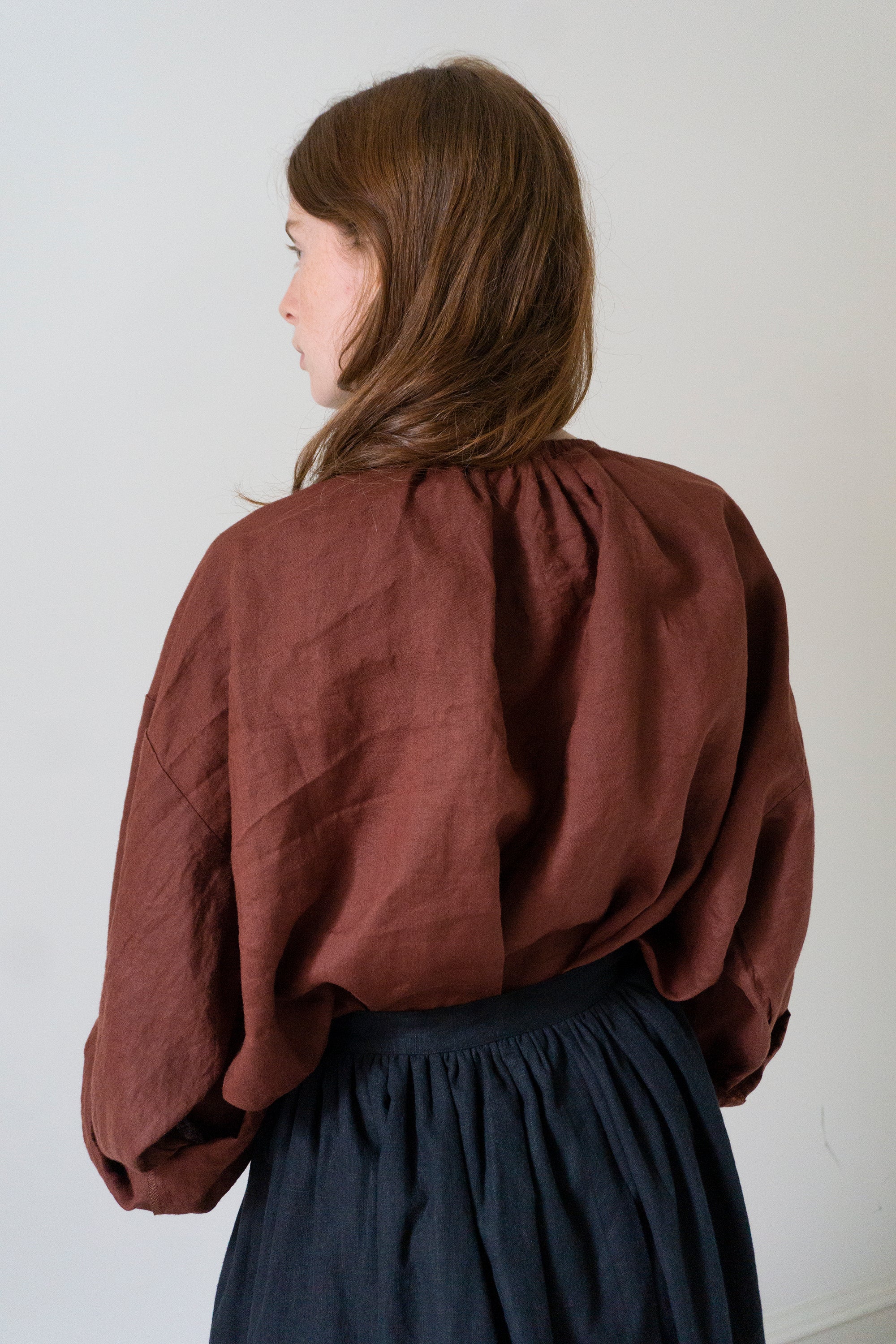 Sycamore Linen Shirt- Dark Pomegranate