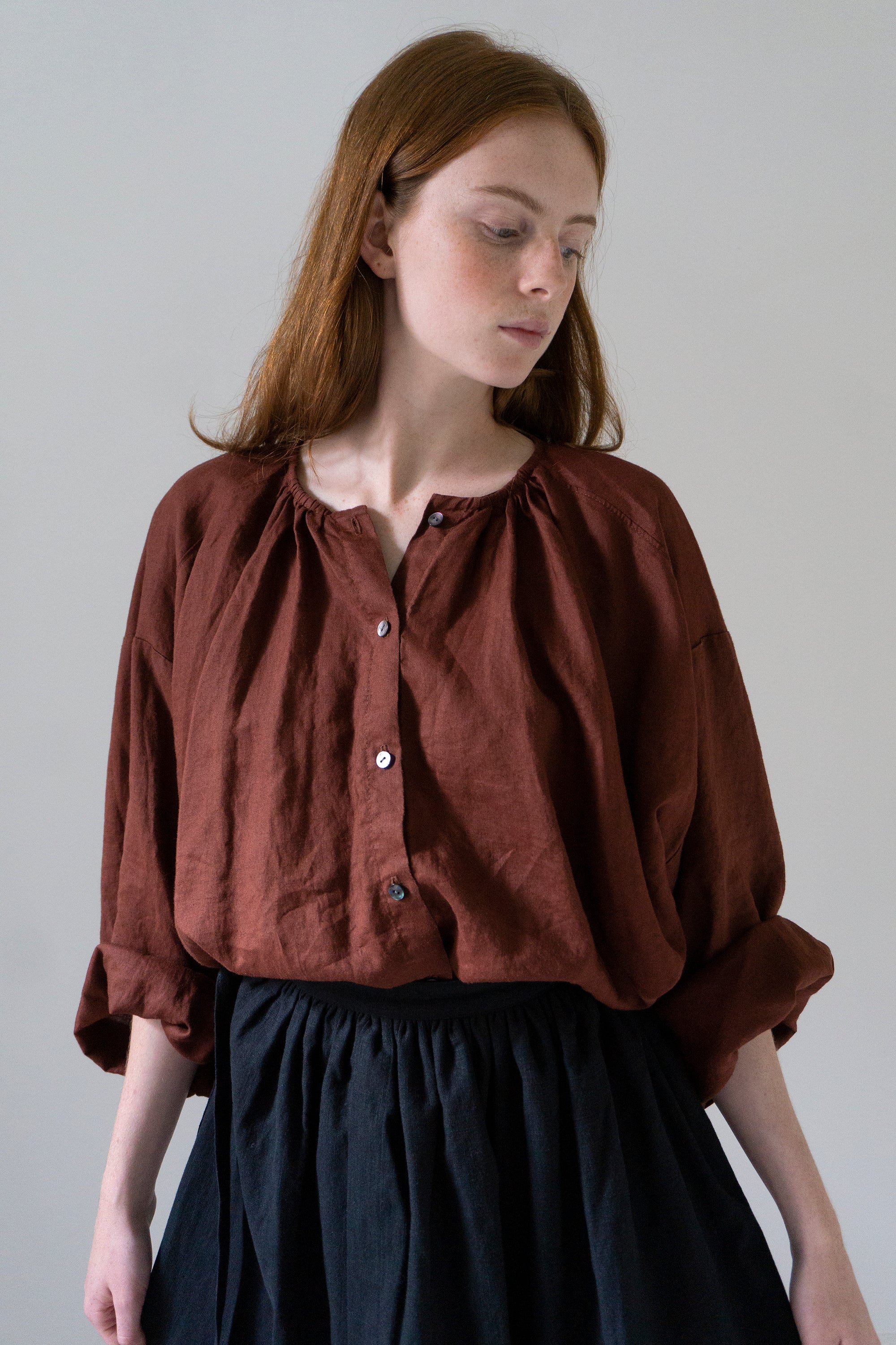 Sycamore Linen Shirt- Dark Pomegranate