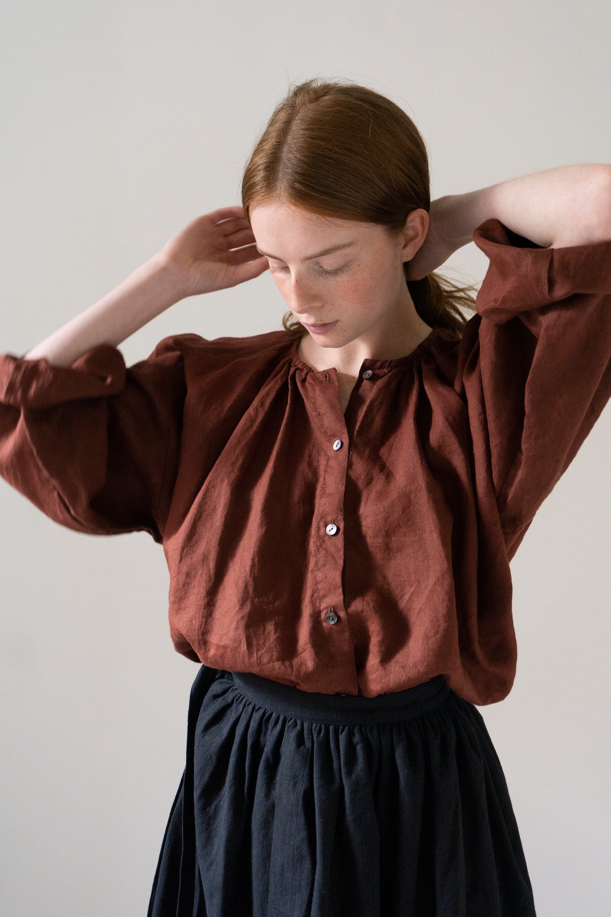 Sycamore Linen Shirt- Dark Pomegranate