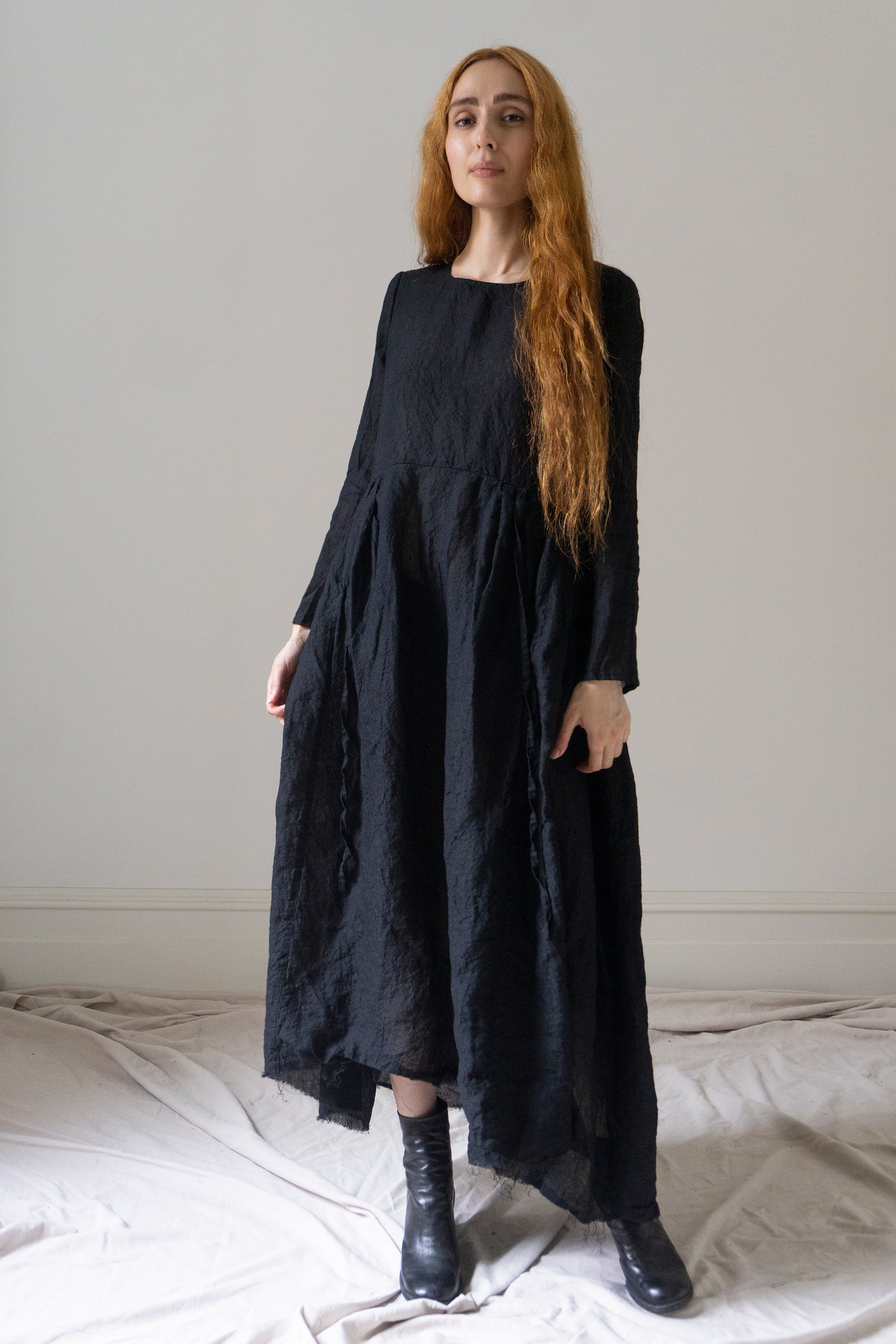 Robe Seraphina - Mousseline noire à pois
