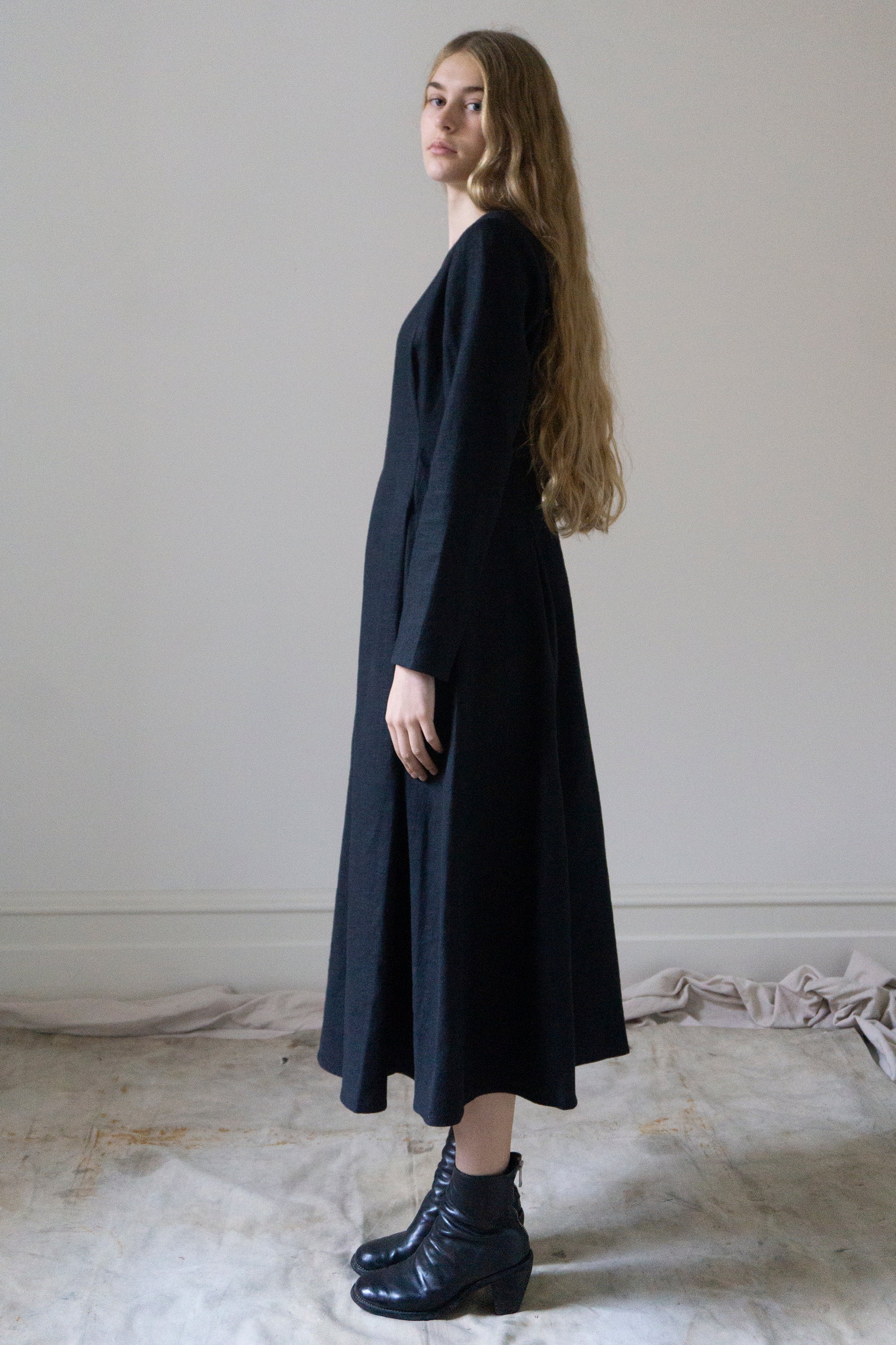 Theodora Linen Dress - Black