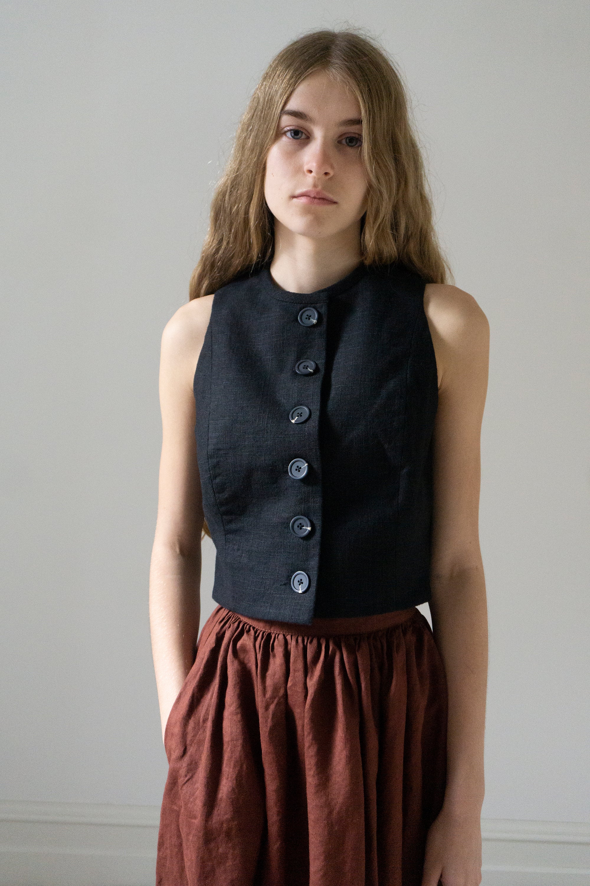 Tove Linen Waistcoat - Black