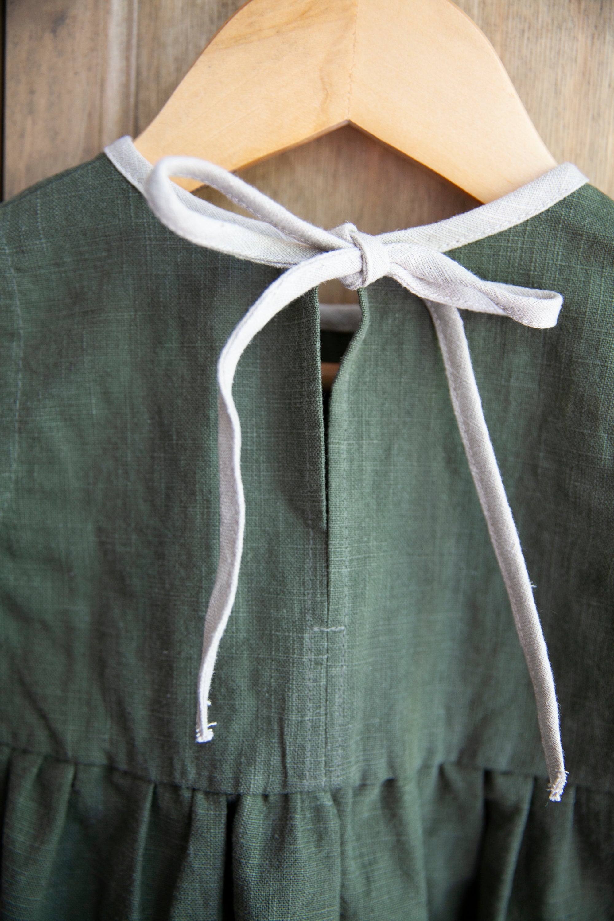 Child's Dress - Green (approx age 3)