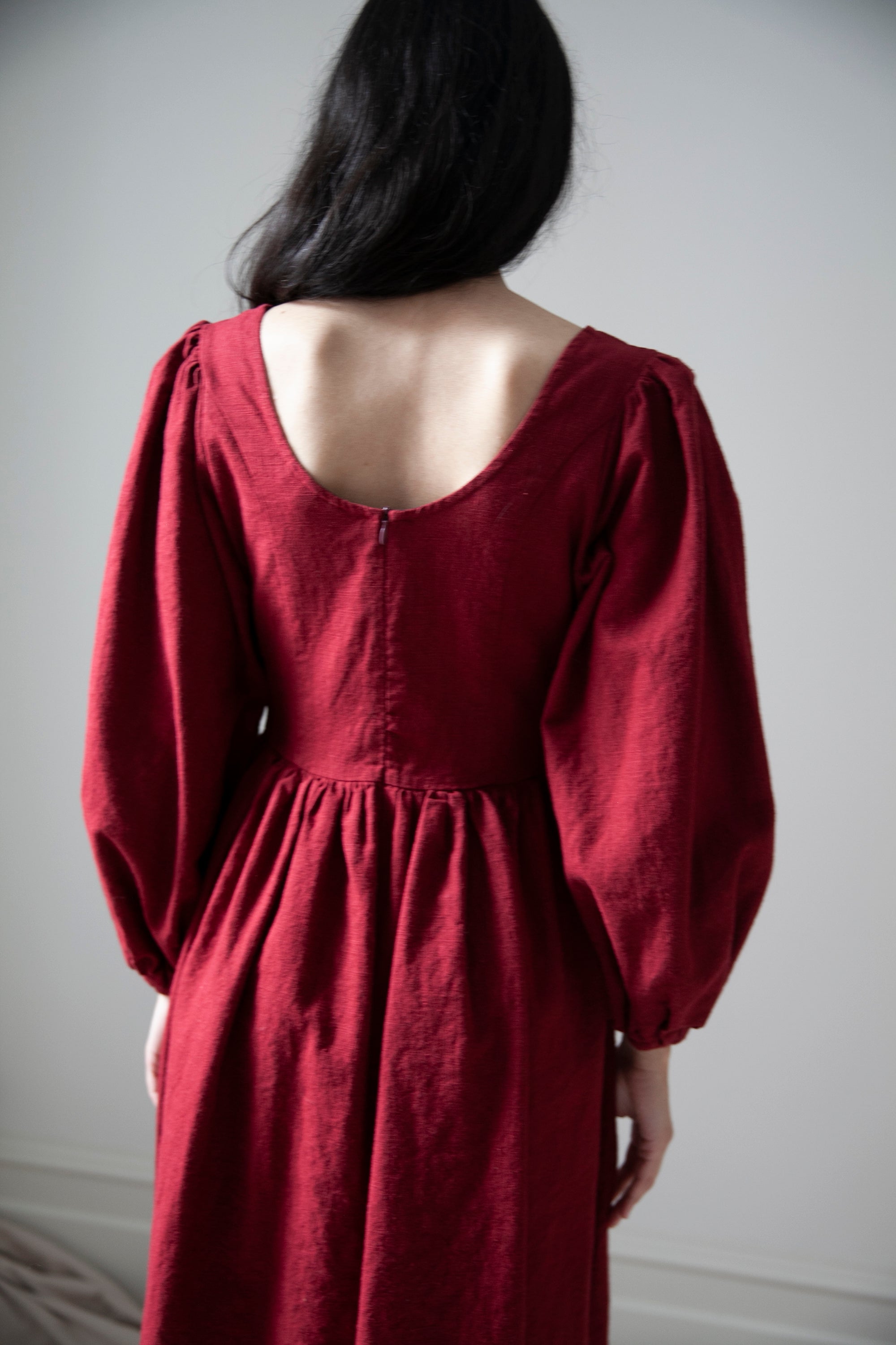 Lisbeth Dress - Crimson (SIZE S,M,L & XL)