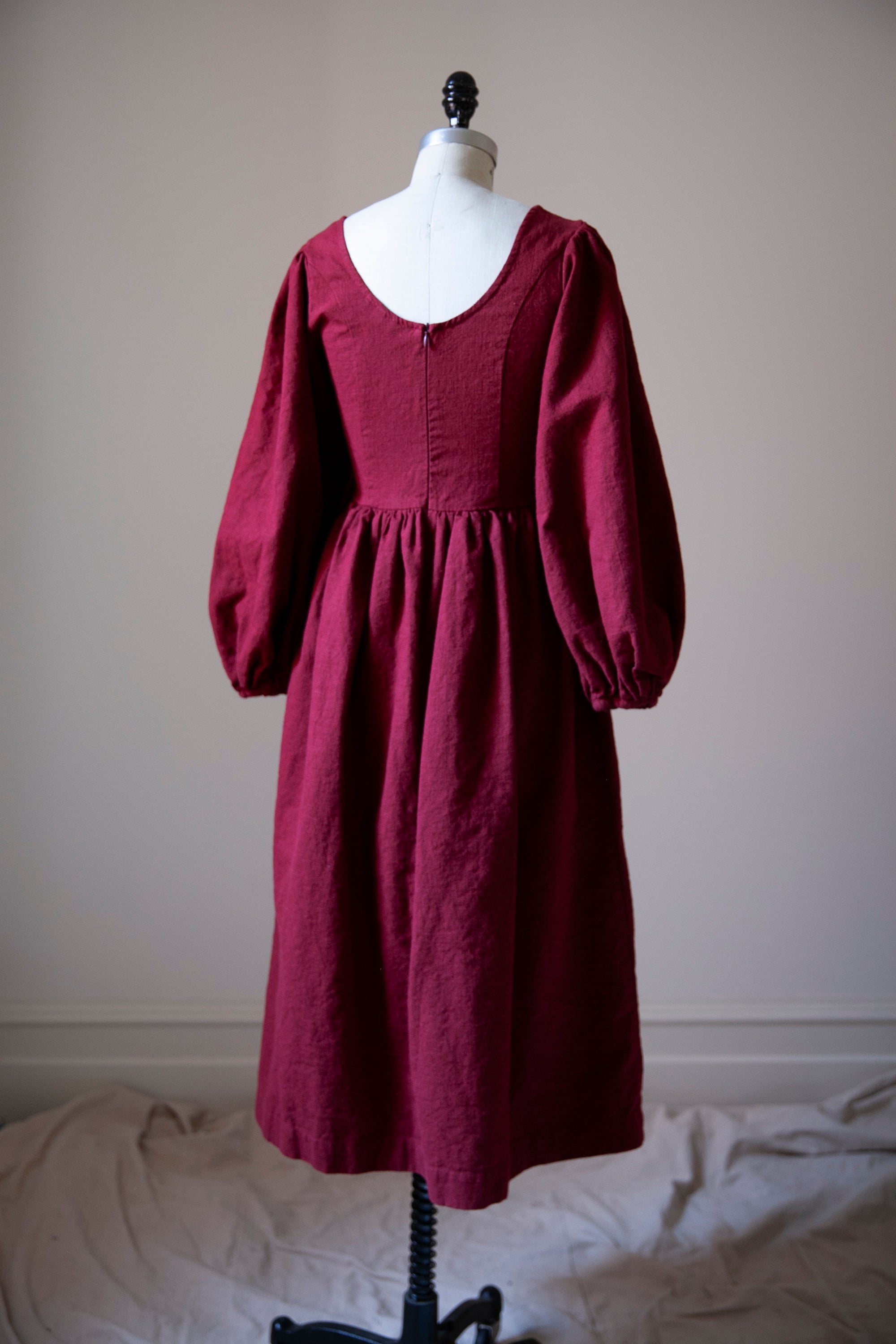 Lisbeth Dress - Crimson (SIZE M & L)