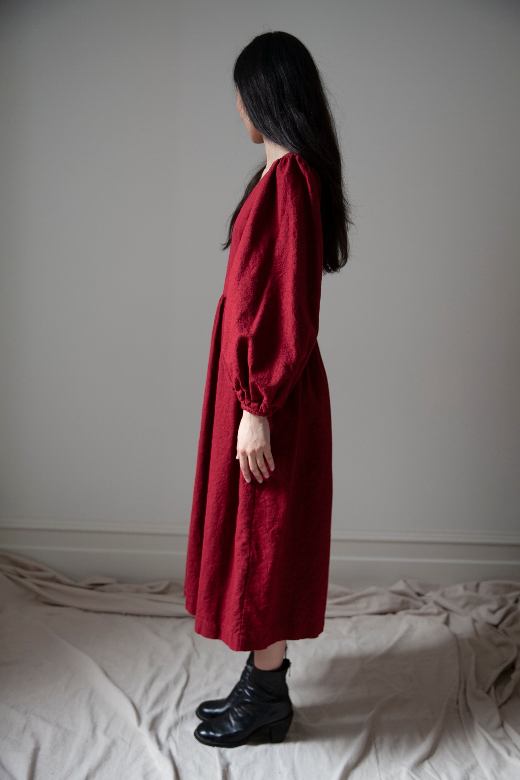 Lisbeth Dress - Crimson (SIZE S,M,L & XL)