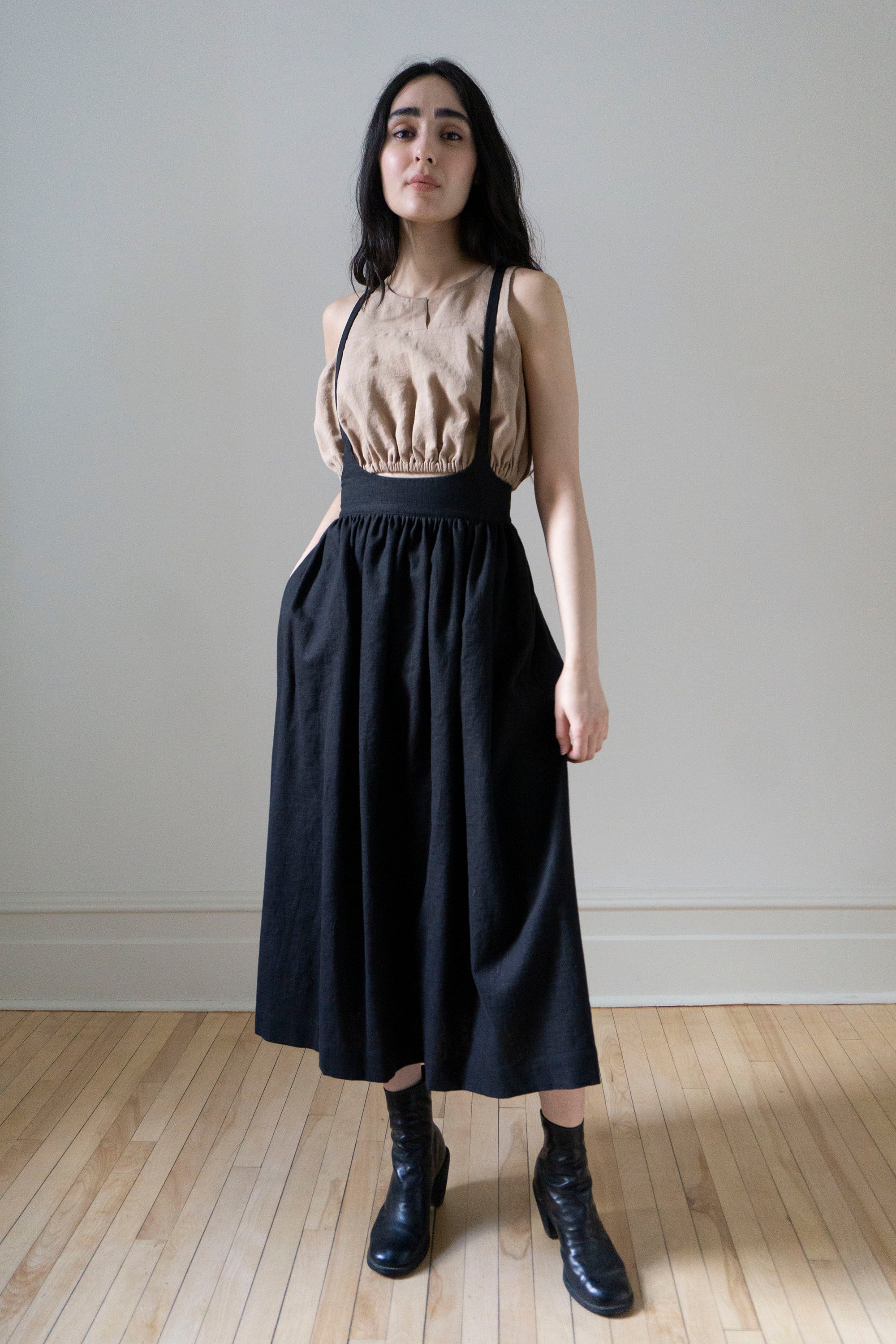 Ursula Skirt - Black Linen